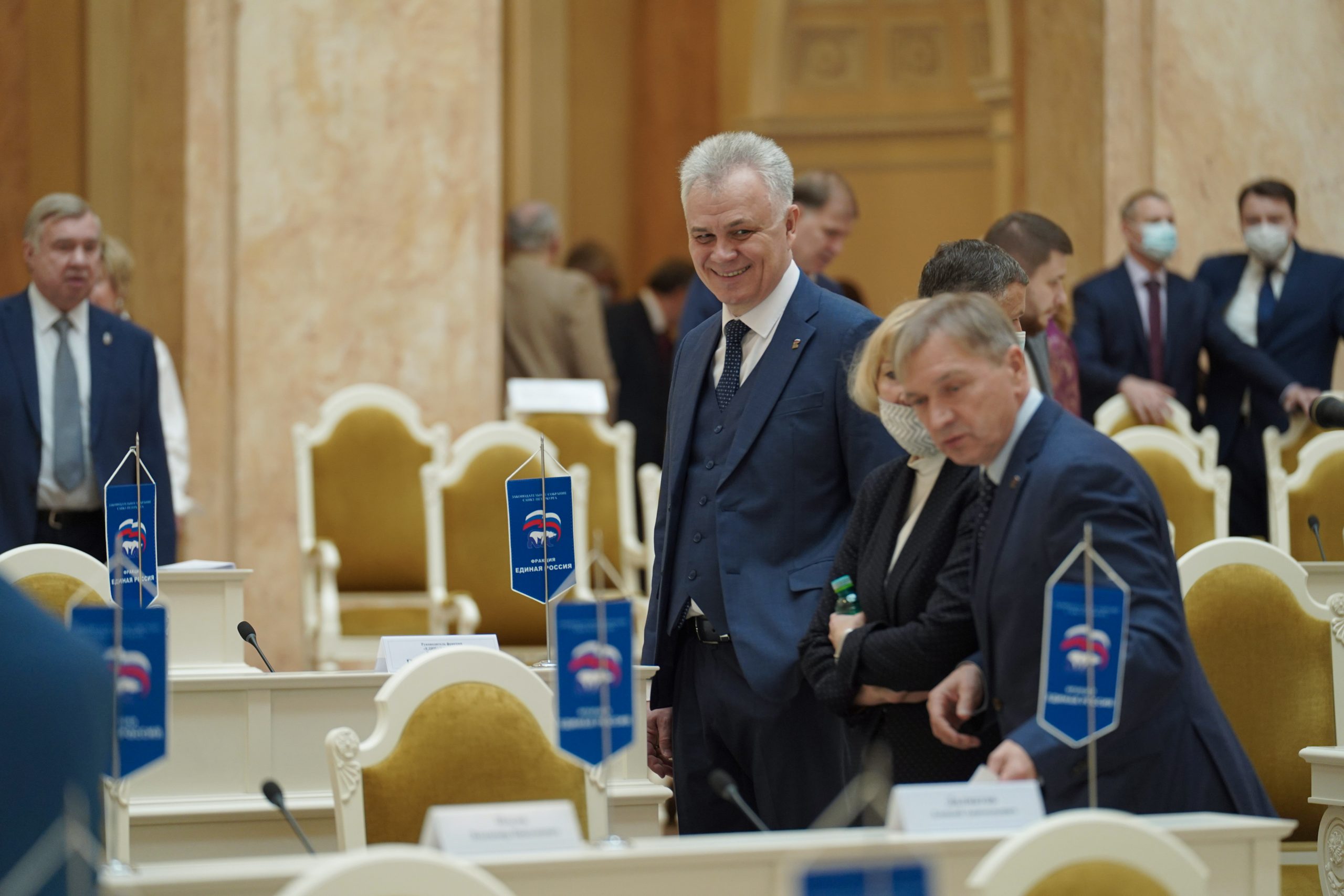 13 октября состоялось очередное заседание Законодательного Собрания Санкт-Петербурга