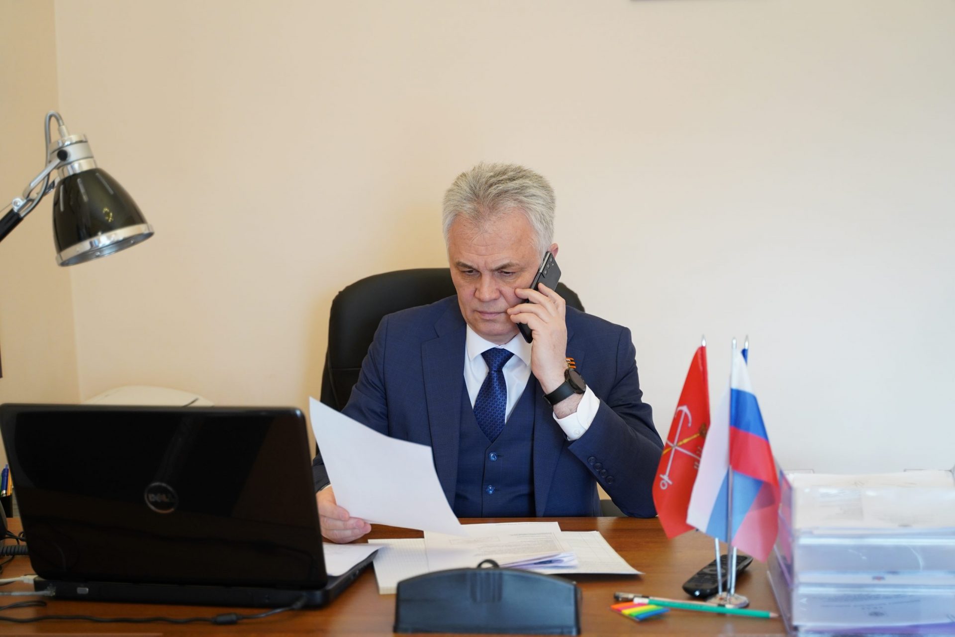Владимир Носов провел дистанционный прием граждан по вопросам жилищно-коммунального хозяйства