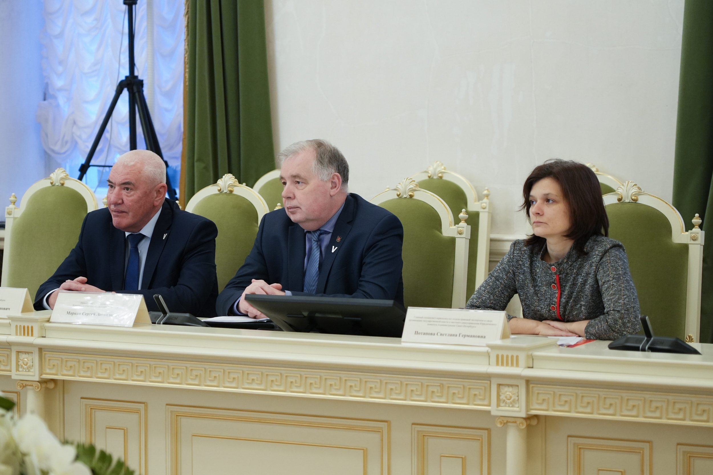 Комитет по законодательству поддержал законопроект о развитии международного сотрудничества Санкт-Петербурга
