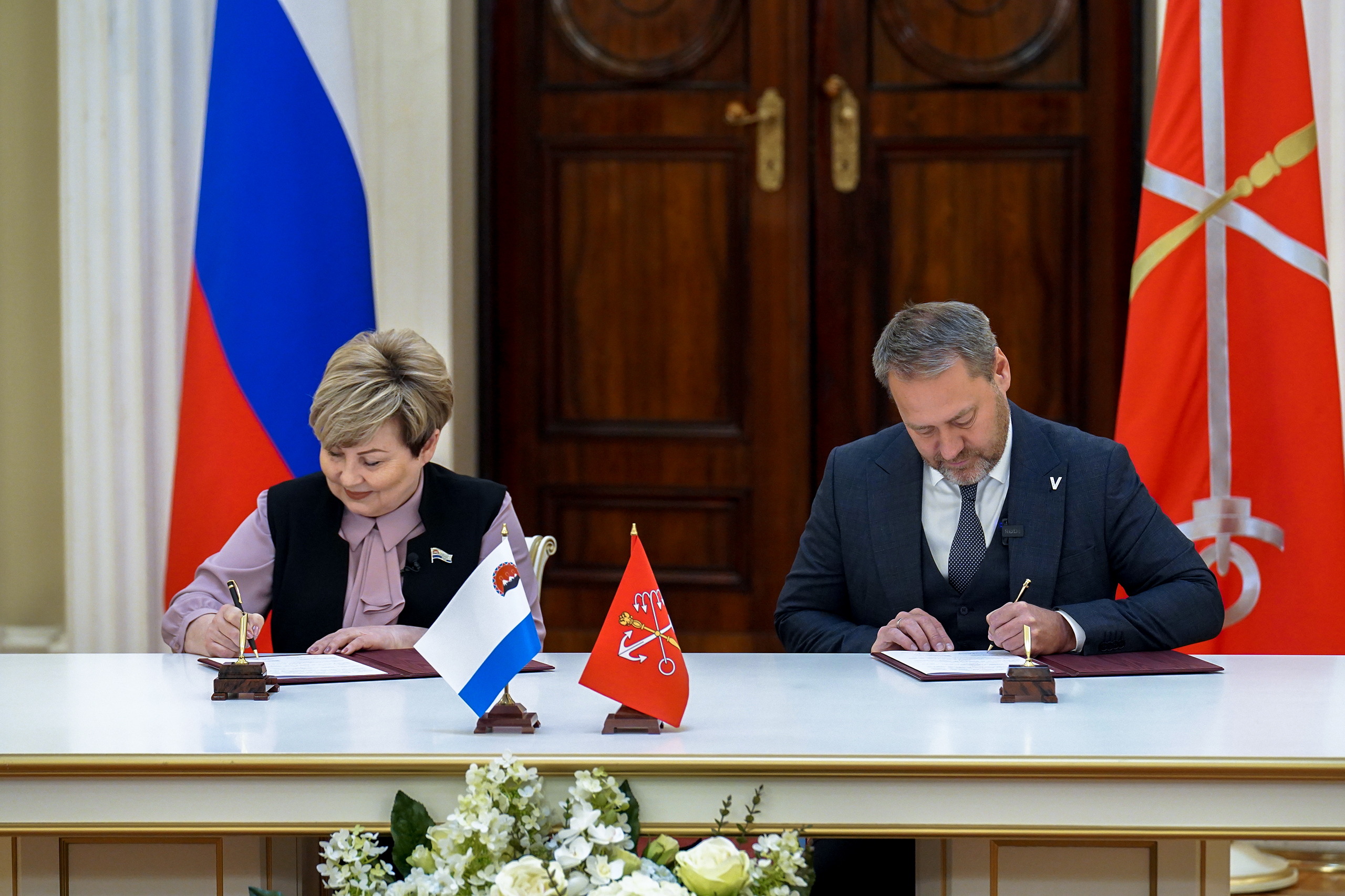 Александр Бельский подписал Соглашение о сотрудничестве с парламентом Камчатского края