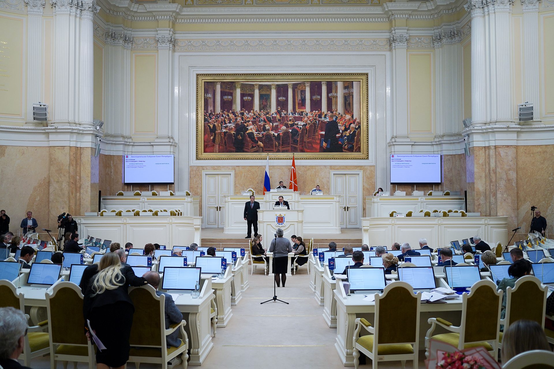30 апреля 2025 года состоялось очередное заседание Законодательного Собрания Санкт-Петербурга