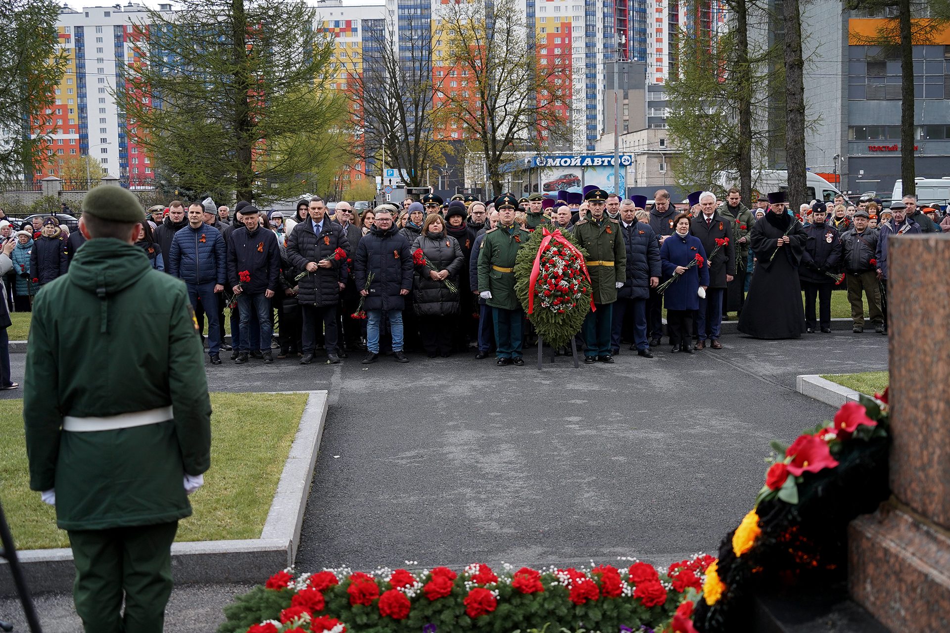 На Богословском кладбище почтили память героев Великой Отечественной войны