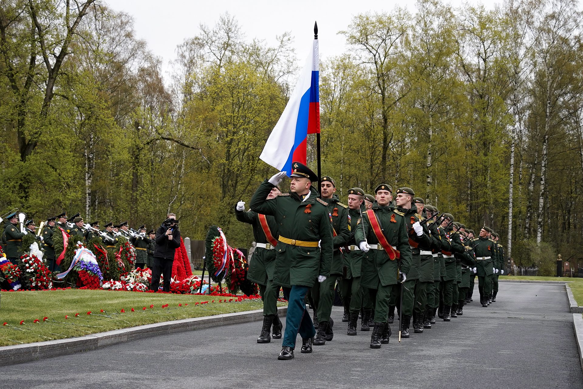 На Богословском кладбище почтили память героев Великой Отечественной войны