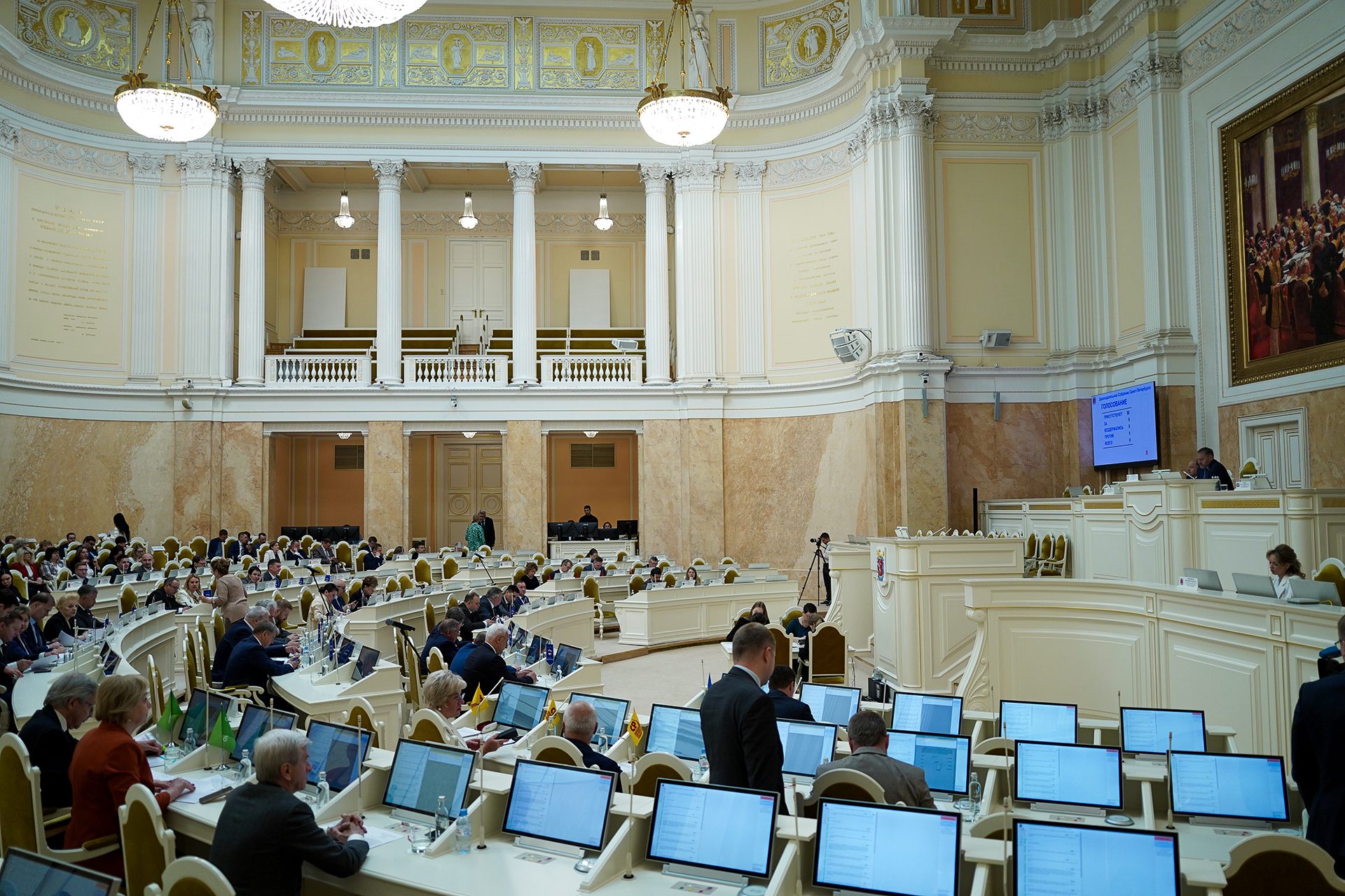 21 мая 2025 года состоялось очередное заседание Законодательного Собрания Санкт-Петербурга