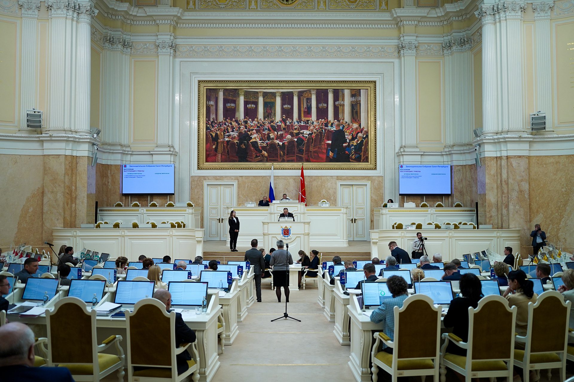 21 мая 2025 года состоялось очередное заседание Законодательного Собрания Санкт-Петербурга