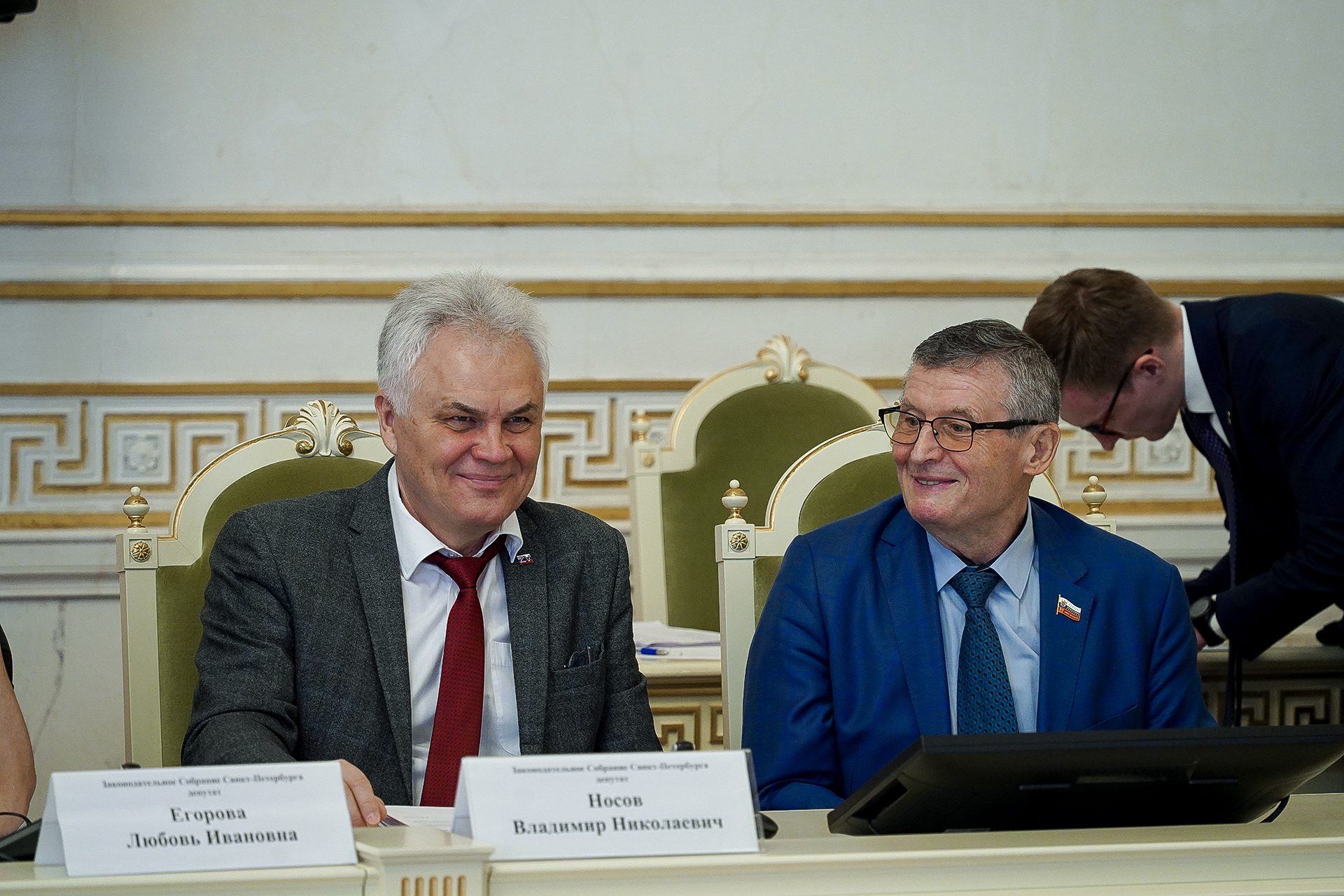 Члены комитета по законодательству ЗС СПб одобрили законопроект об увековечивании памяти жертв геноцида советского народа в период Великой Отечественной войны