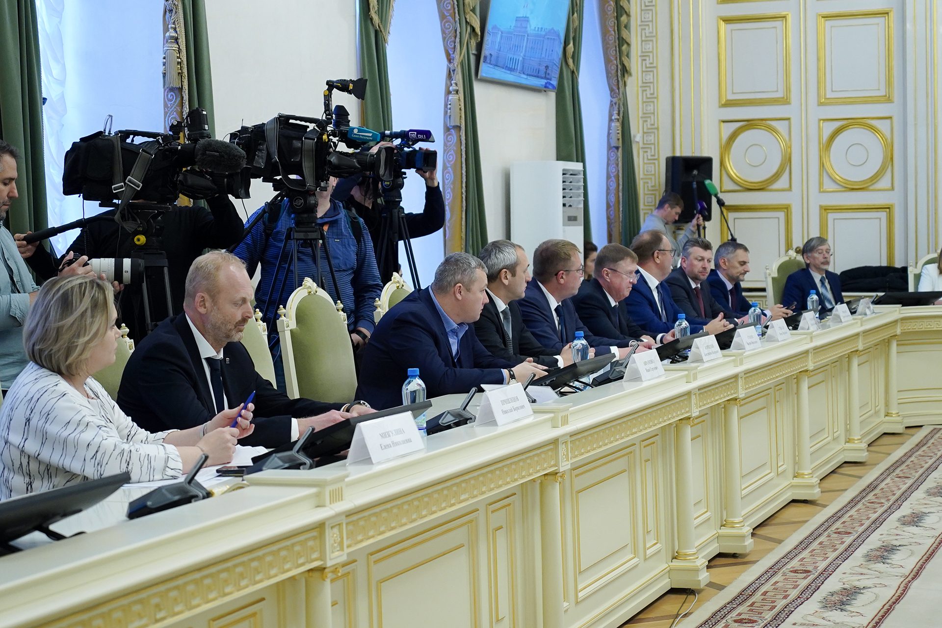 Городские службы доложили о готовности города к зиме