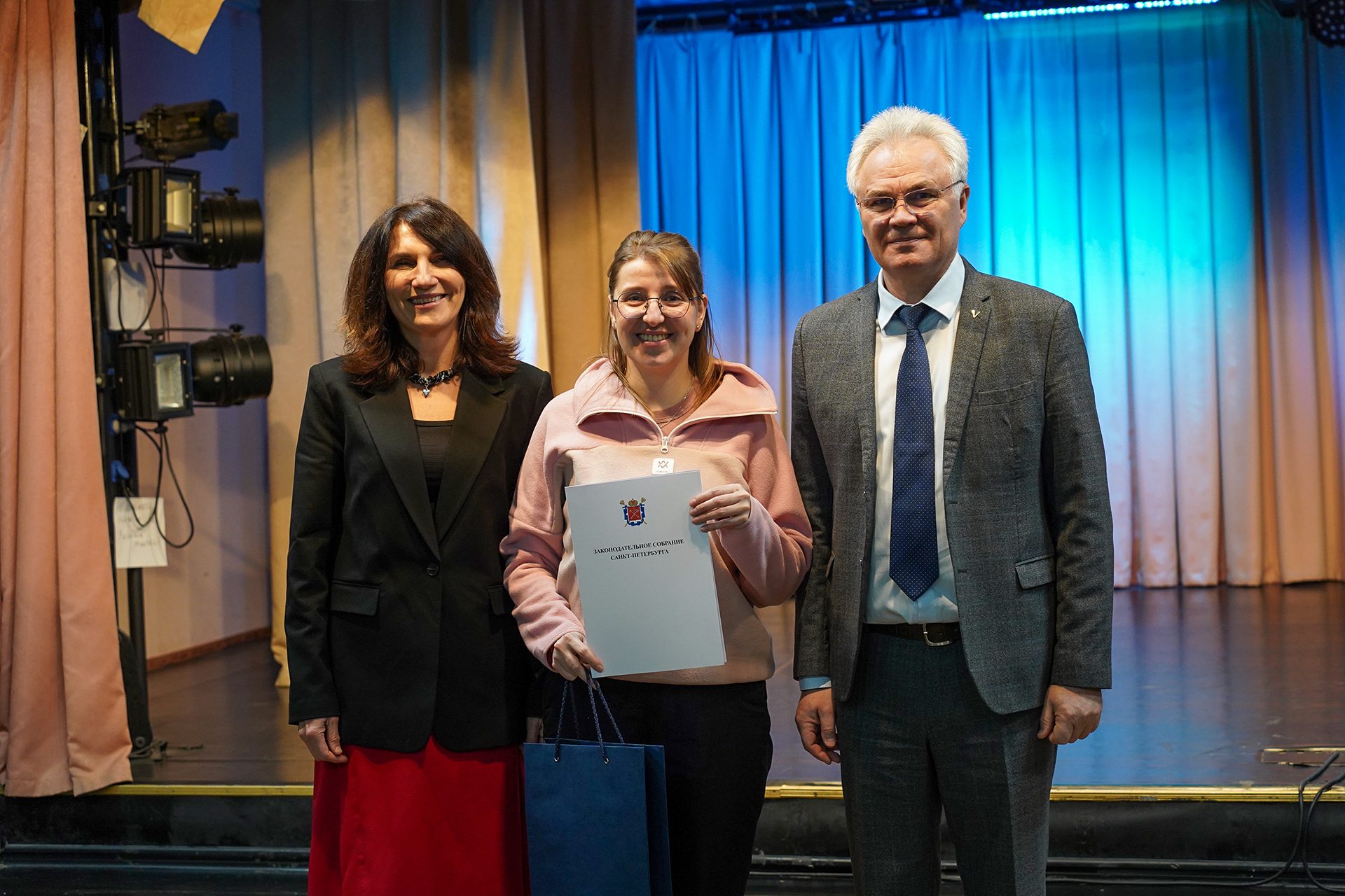 В МО №21 чествовали победителей конкурса «Для мамы нежность не жалей»