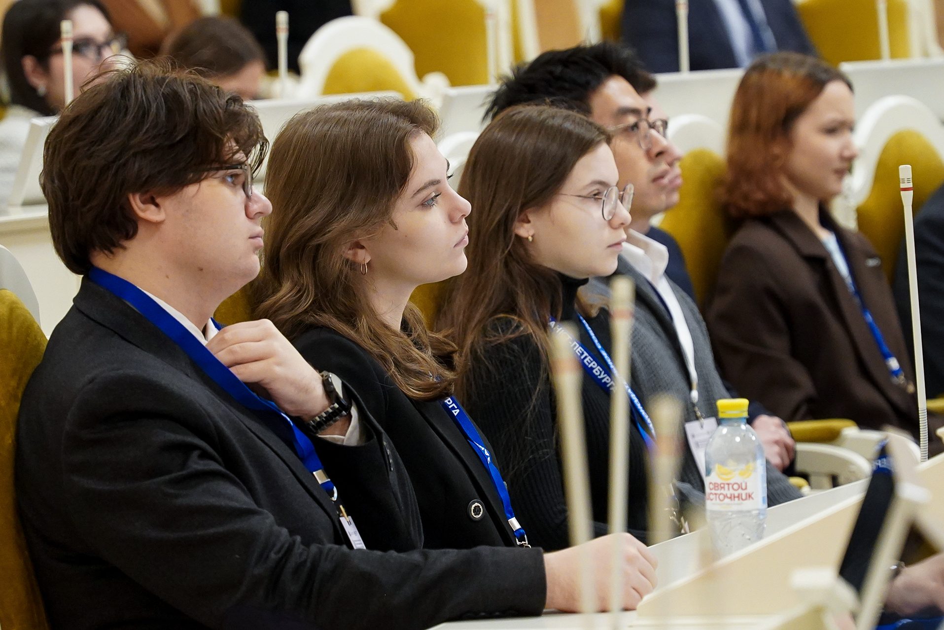 В Законодательном Собрании Санкт-Петербурга обсудили роль искусственного интеллекта: от кода до культурных аспектов