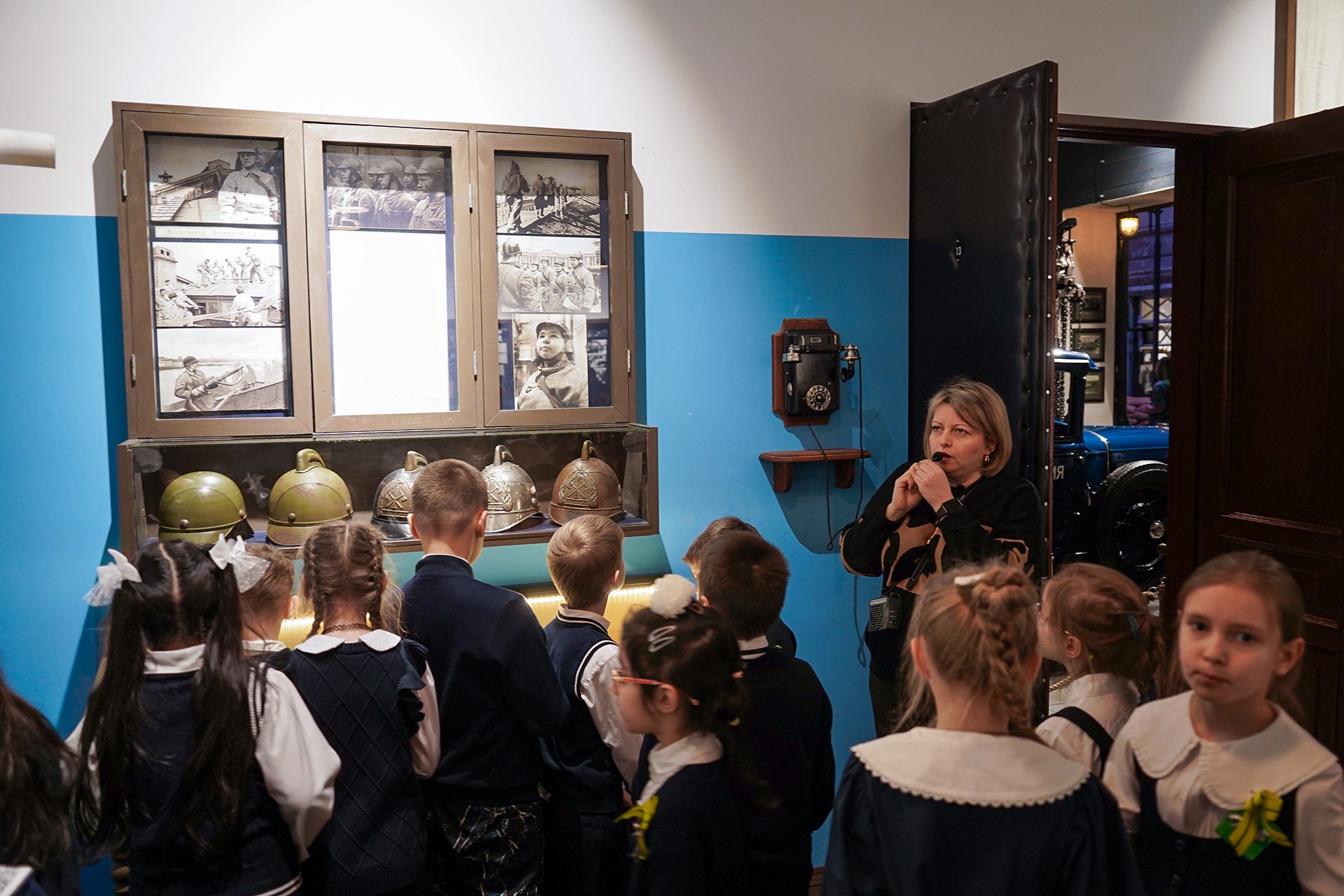 Урок живой истории: ученики Новогореловской школы посетили уникальную экспозицию «Ленрезерв»