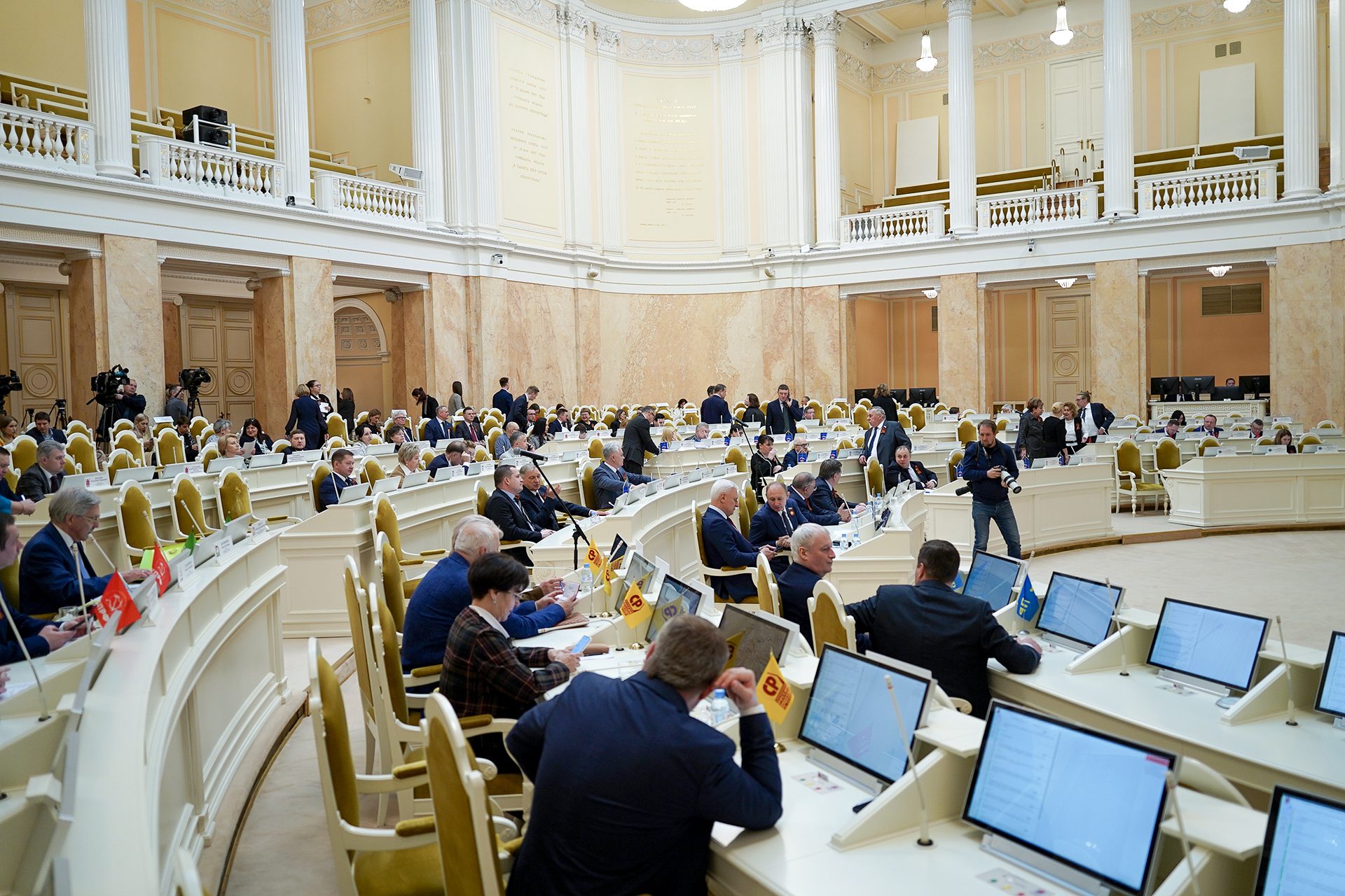 29 апреля 2026 года состоялось очередное заседание Законодательного Собрания Санкт-Петербурга