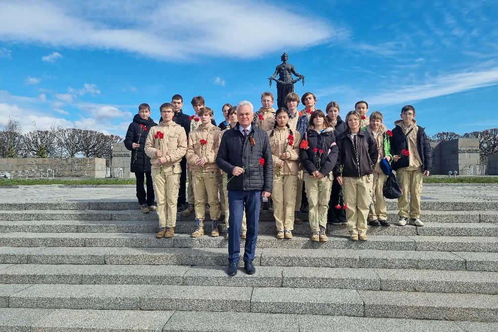 Участие в «Диктанте Победы» на Пискарёвском мемориале: сохранение исторической памяти – общий долг