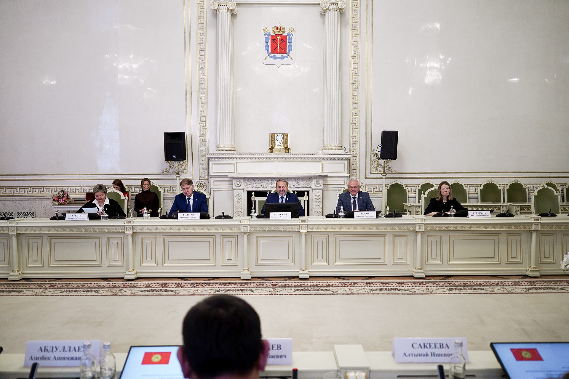 Встреча Председателя Законодательного Собрания Санкт‑Петербурга с делегацией Жогорку Кенеша Киргизской Республики Встреча Председателя Законодательного Собрания Санкт‑Петербурга с делегацией Жогорку Кенеша Киргизской Республики