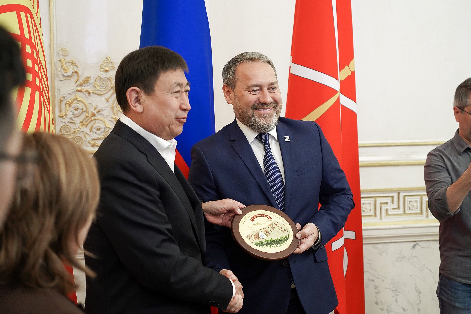 Встреча Председателя Законодательного Собрания Санкт‑Петербурга с делегацией Жогорку Кенеша Киргизской Республики Встреча Председателя Законодательного Собрания Санкт‑Петербурга с делегацией Жогорку Кенеша Киргизской Республики