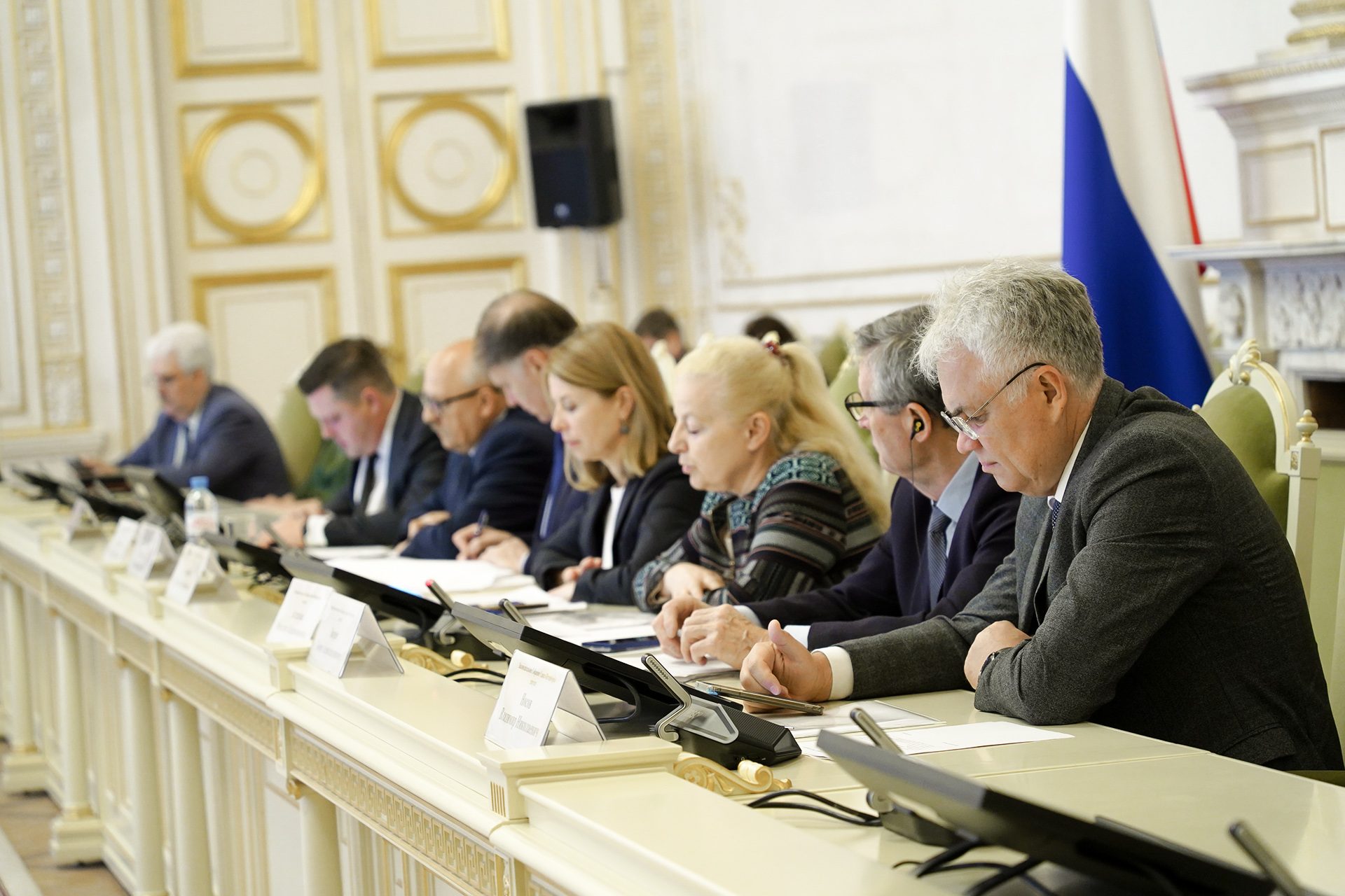 Петербургский парламент подвел итоги конкурса «Мой законопроект»