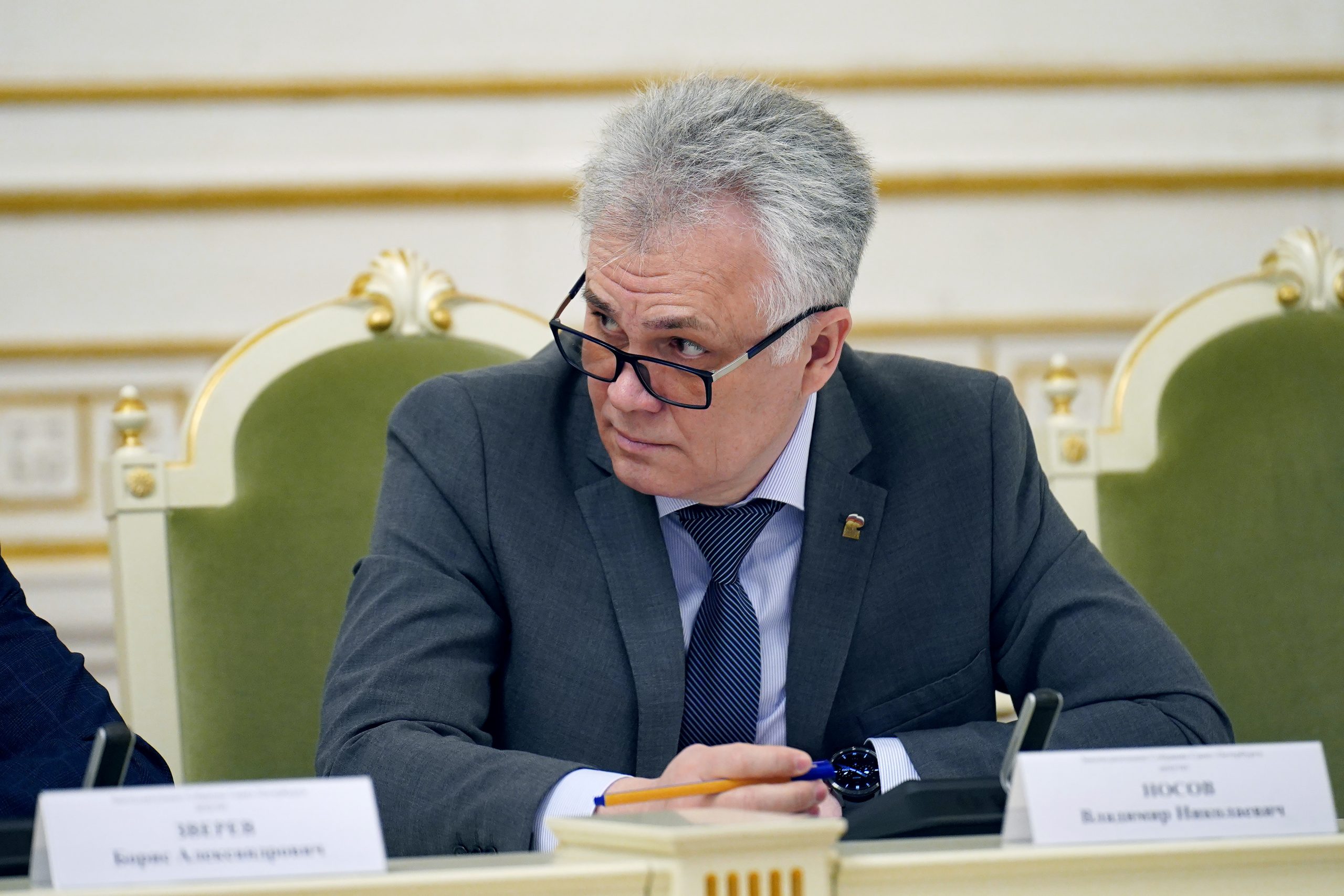 Комитет по законодательству предложил усилить гарантии трудового права в городе