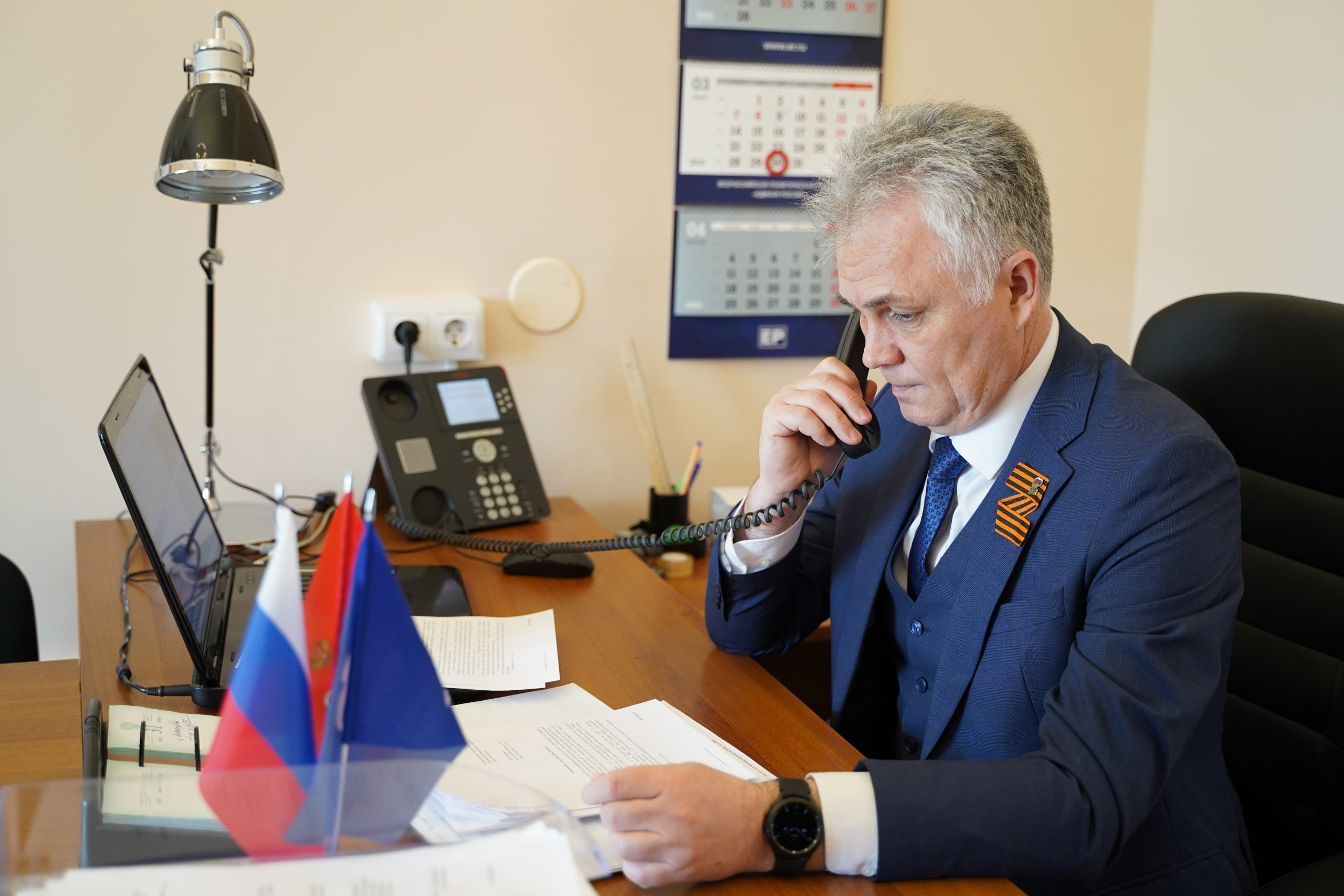 Владимир Носов провел дистанционный прием граждан по вопросам жилищно-коммунального хозяйства