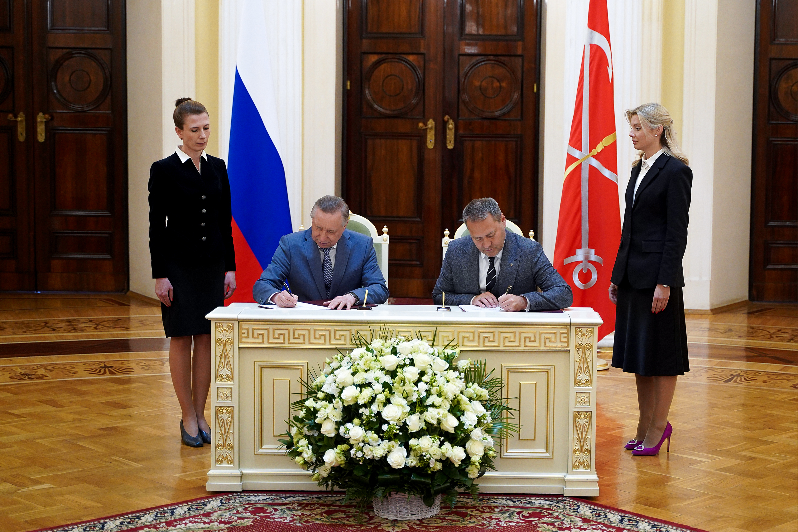 Александр Бельский и Александр Беглов подписали Совместный план законопроектной работы на 2022-2023 годы