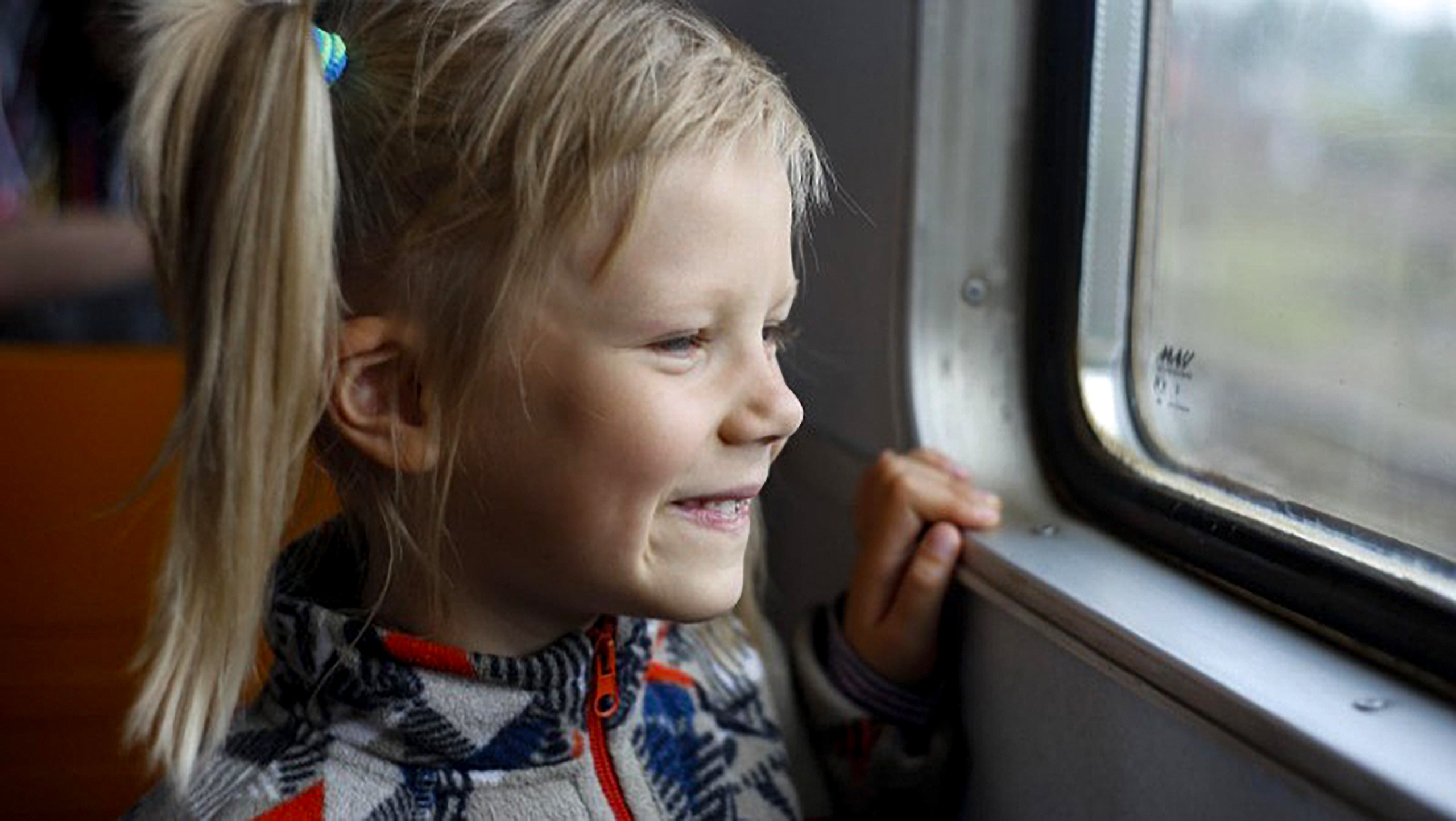 Дети до 7 лет будут ездить в электричках бесплатно