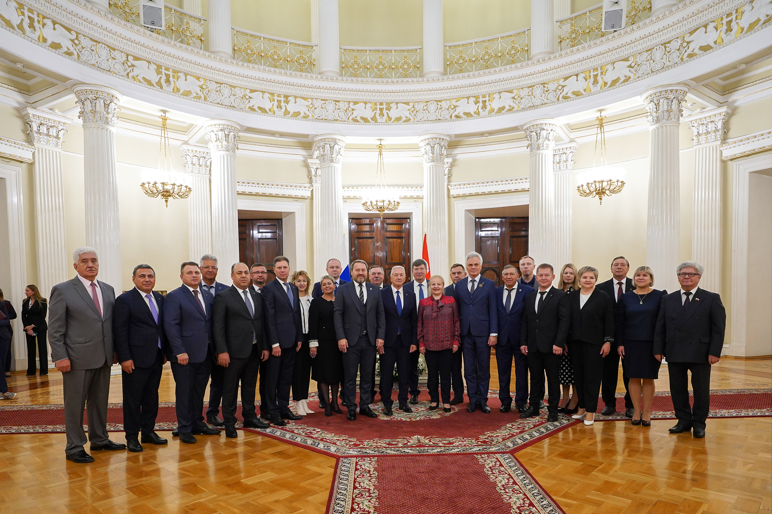 Парламенты Петербурга и Волгограда заключили соглашение о сотрудничестве