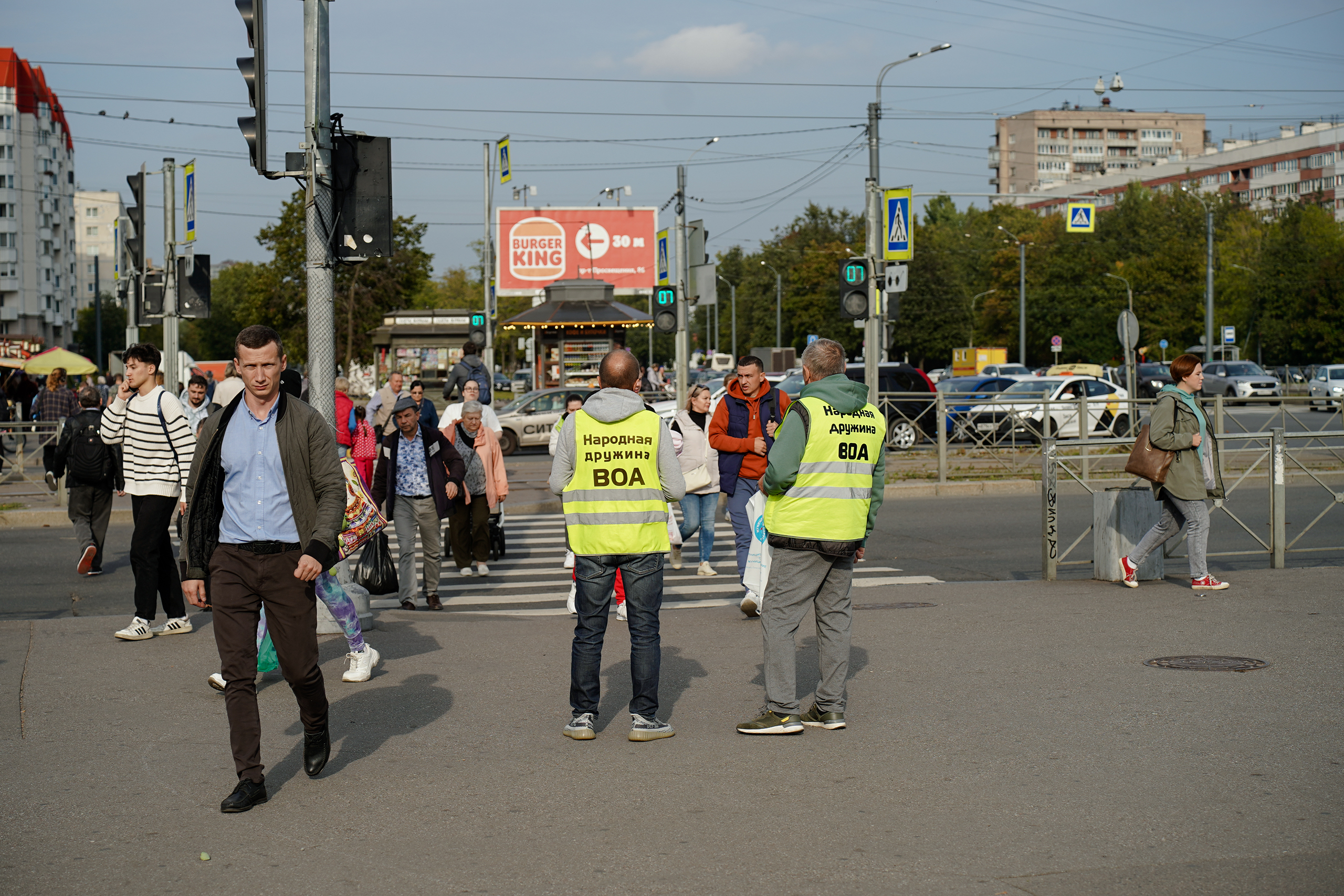 В МО 21 проведена уличная акция «Безопасные Дороги»