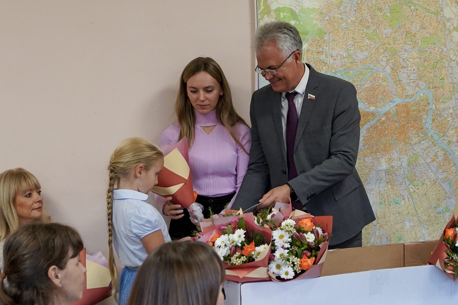 В МО 21 чествовали победителей конкурса "Мы в Вас берём свое начало"