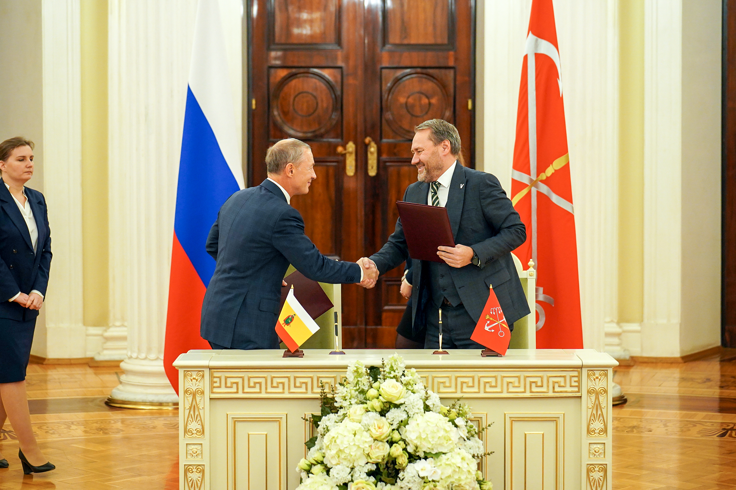 Петербургский парламент и Рязанская областная Дума подписали соглашение о сотрудничестве