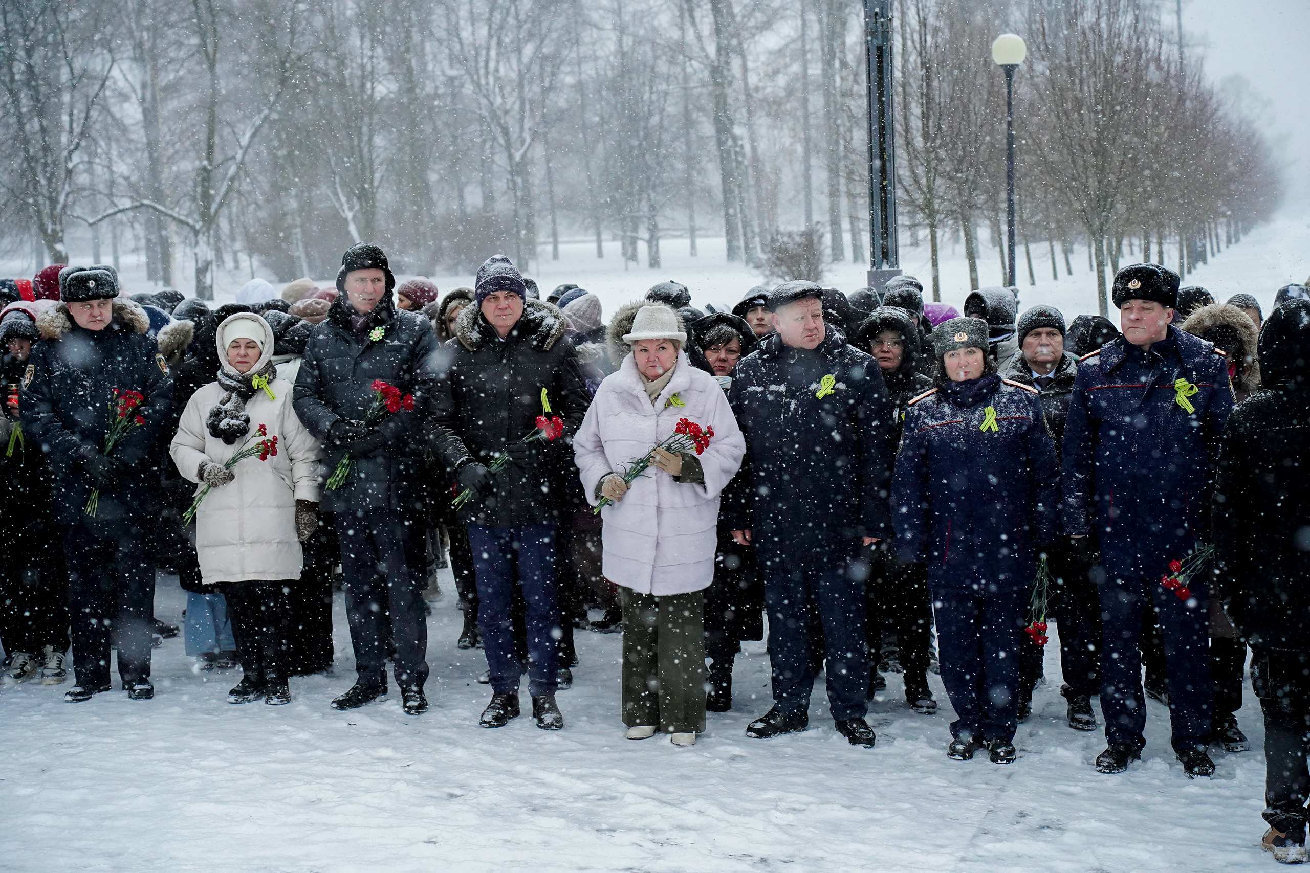 На Пискаревском мемориальном кладбище прошла акция «Мы помним» в честь 81-ой годовщины прорыва блокады Ленинграда