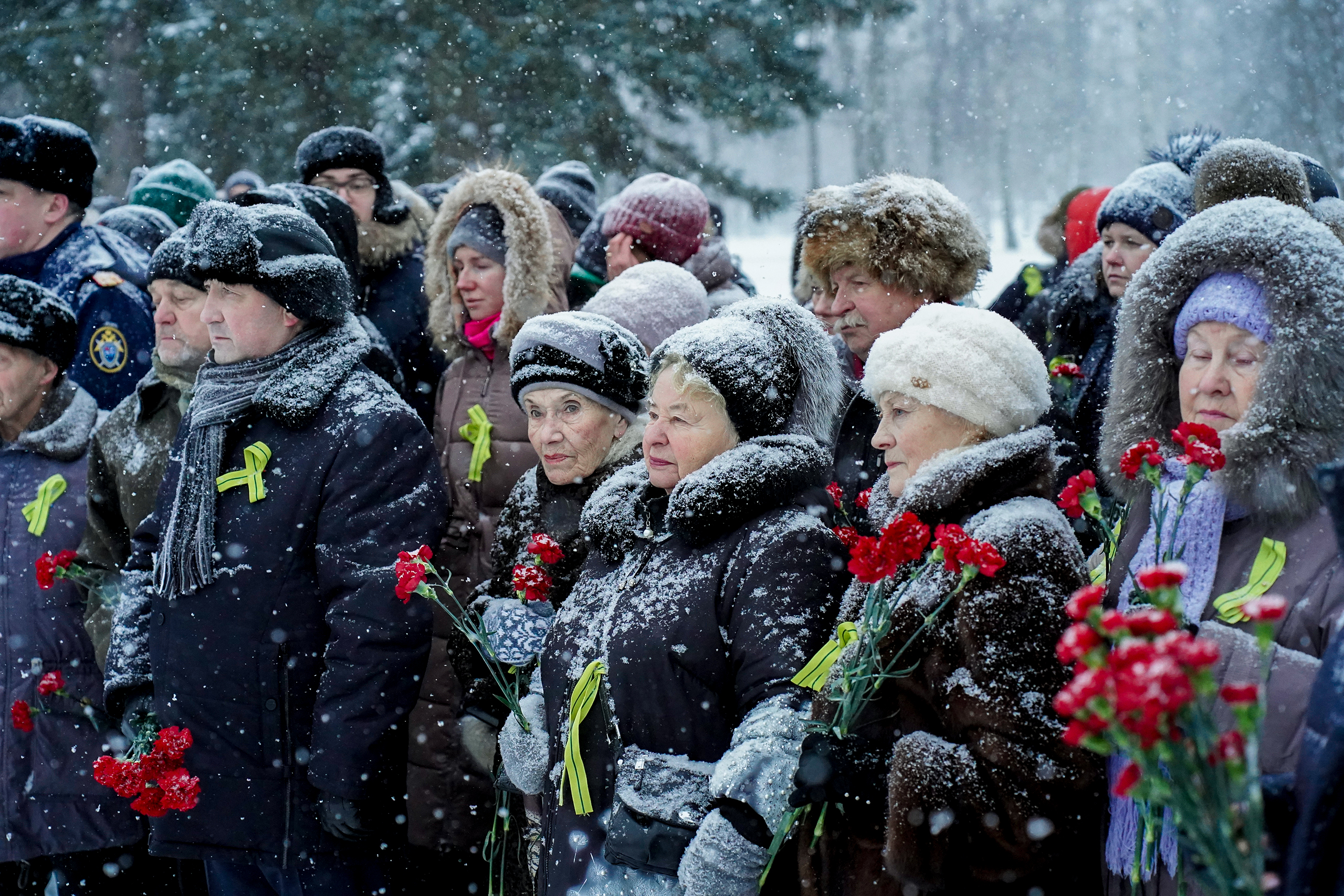 На Пискаревском мемориальном кладбище прошла акция «Мы помним» в честь 81-ой годовщины прорыва блокады Ленинграда