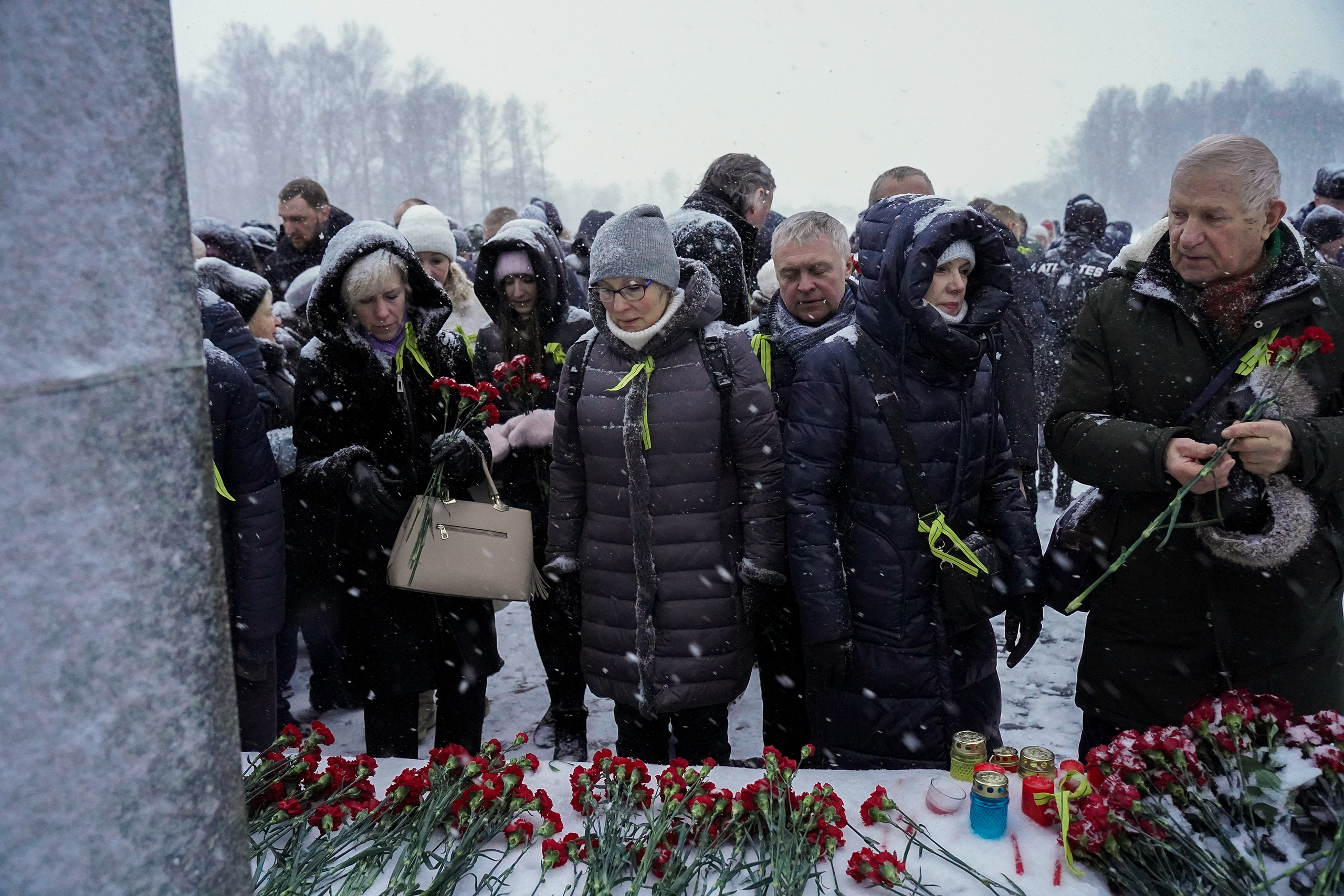 На Пискаревском мемориальном кладбище прошла акция «Мы помним» в честь 81-ой годовщины прорыва блокады Ленинграда