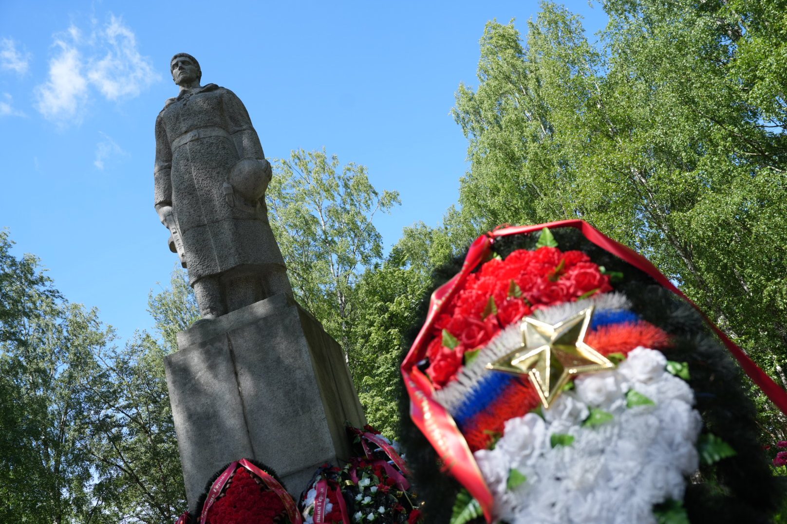 Лодейное Поле - депутат ЗАКСа Носов В.Н.