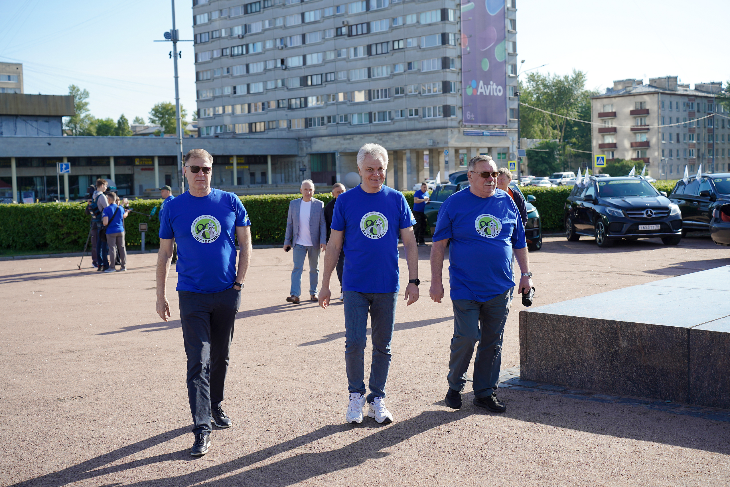 В Петербурге стартовал автопробег в поддержку героев Великой Отечественной  войны и участников спецоперации - депутат ЗАКСа Носов В.Н.