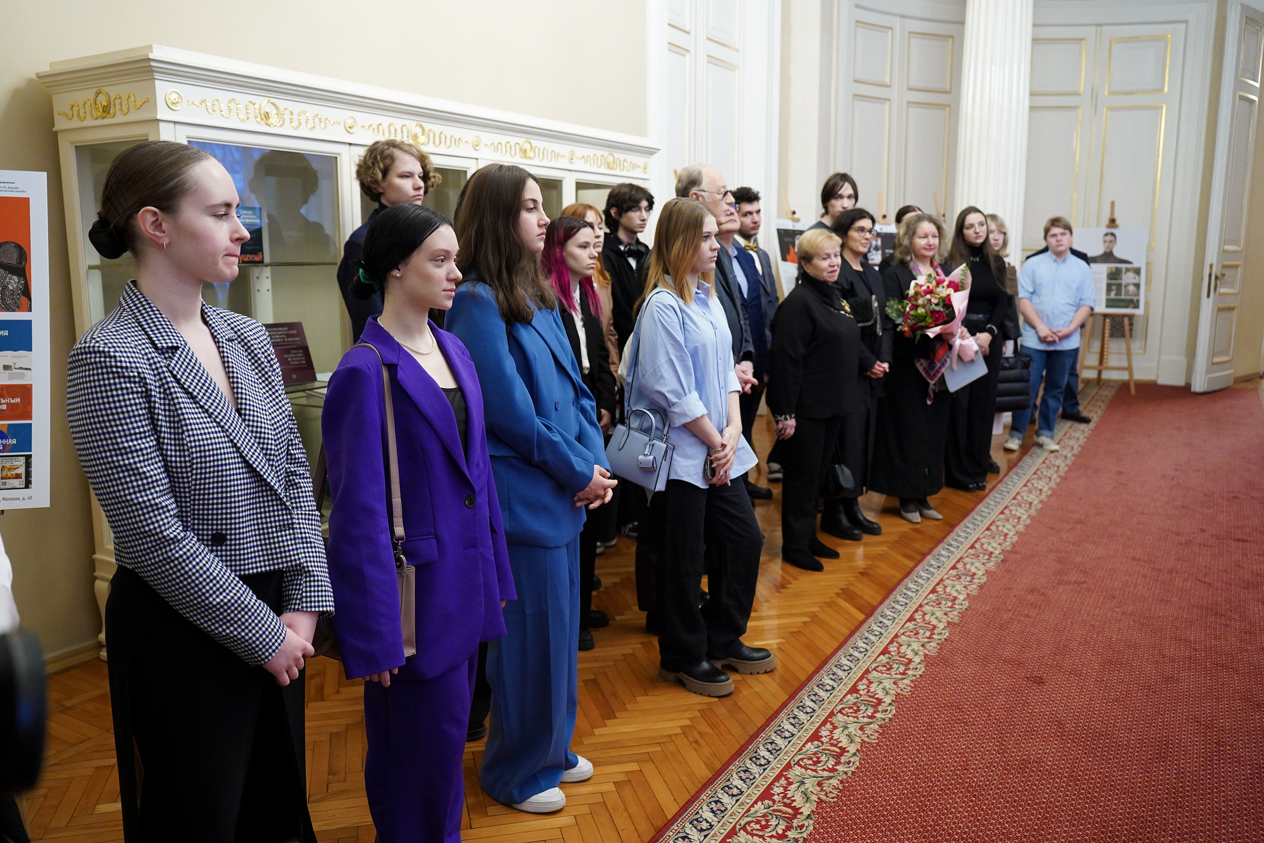 В Мариинском дворце представили лучшие дипломные работы выпускников-дизайнеров