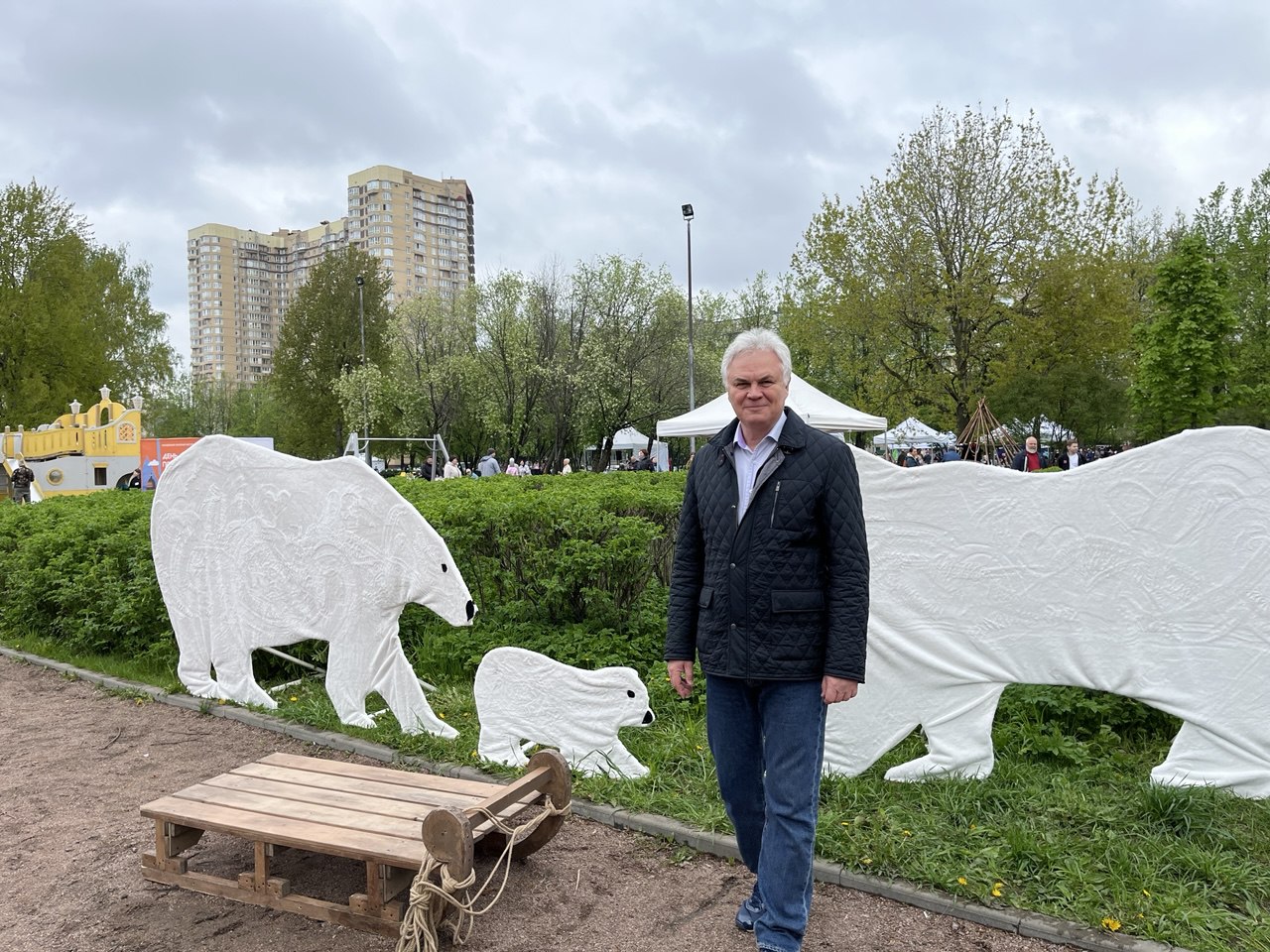 Сегодня в нашем городе проходит семейный и молодежный фестиваль «День полярника»!