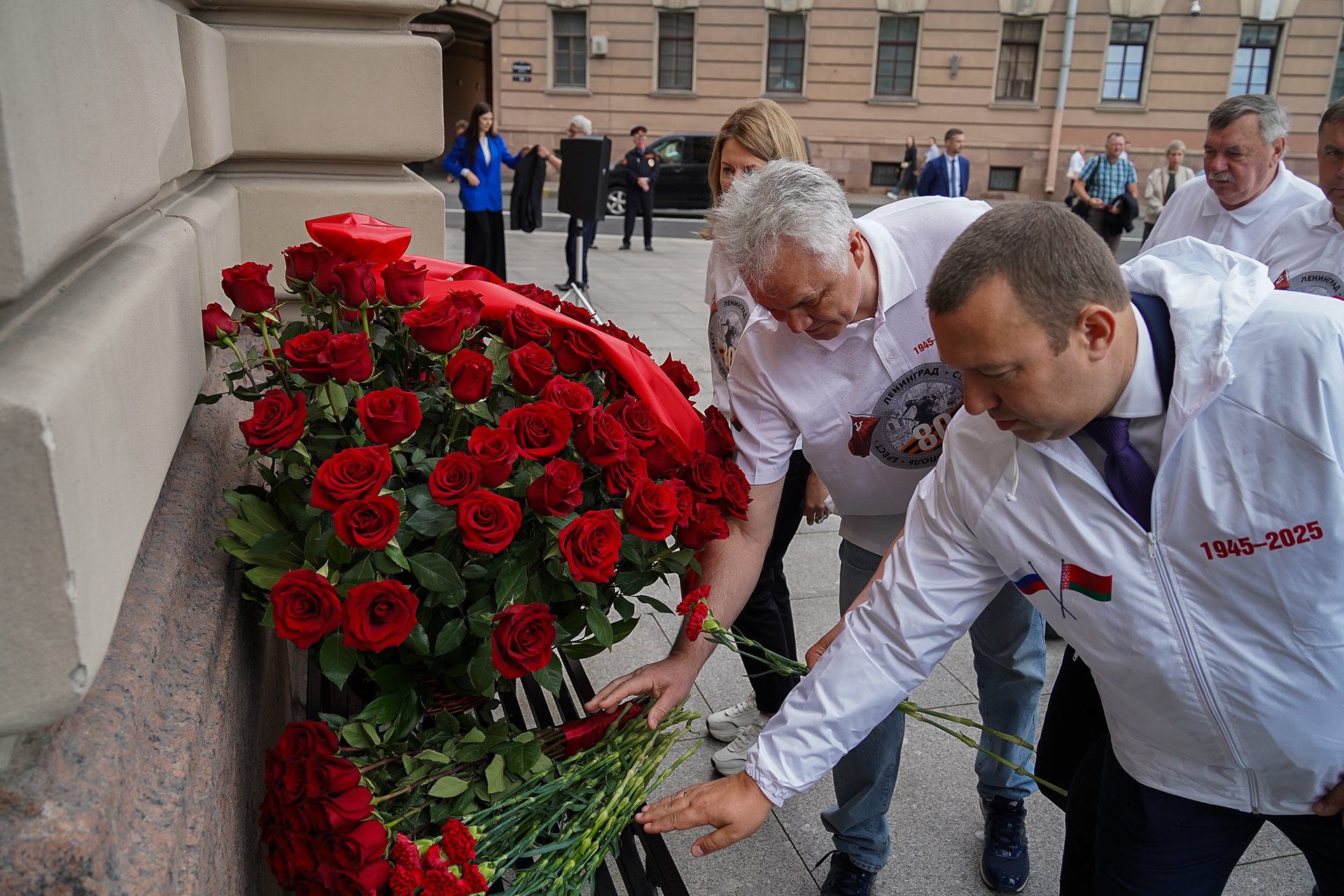 Председатель Законодательного Собрания Санкт-Петербурга Александр Бельский 18 июня 2025 года дал старт автопробегу «Дорогами Победы», посвящённому 80-летию Победы в Великой Отечественной войне