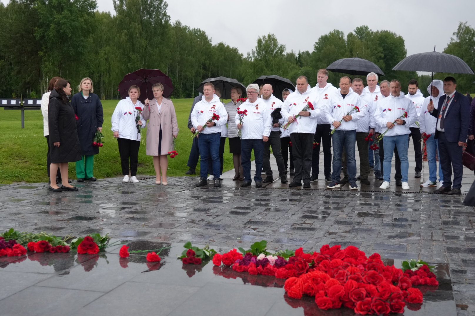 Память погибших почтили в Мемориальном комплексе «Хатынь» в Минской области