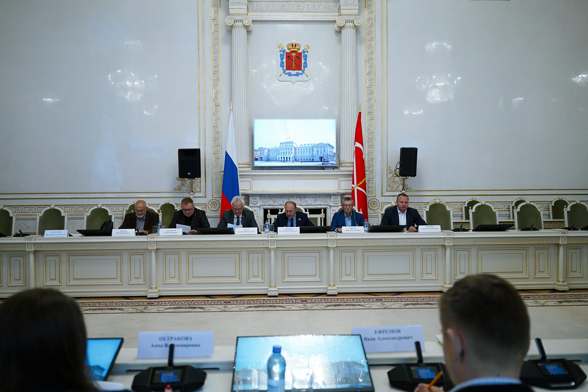 Собрание рассмотрит предложения о новых требованиях к управляющим организациям