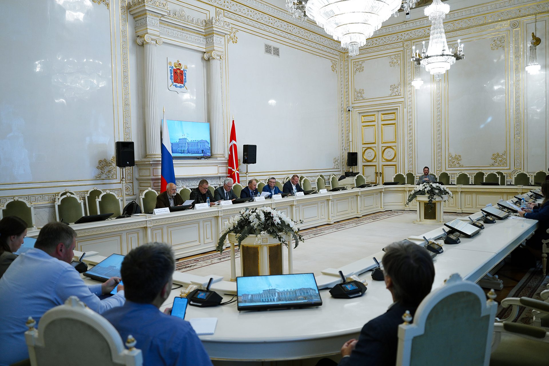 Собрание рассмотрит предложения о новых требованиях к управляющим организациям