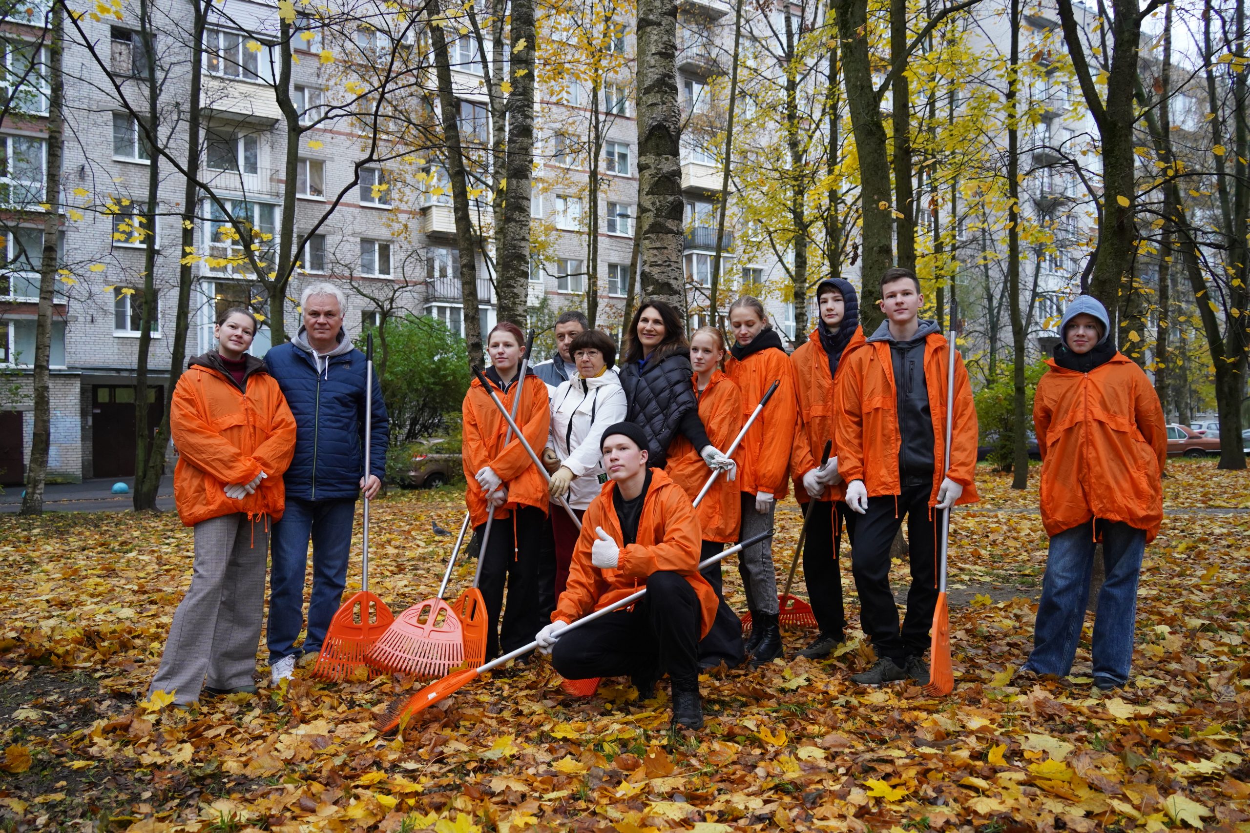 "Добрый субботник" в Муниципальном Округе №21: Вместе делаем город чище!