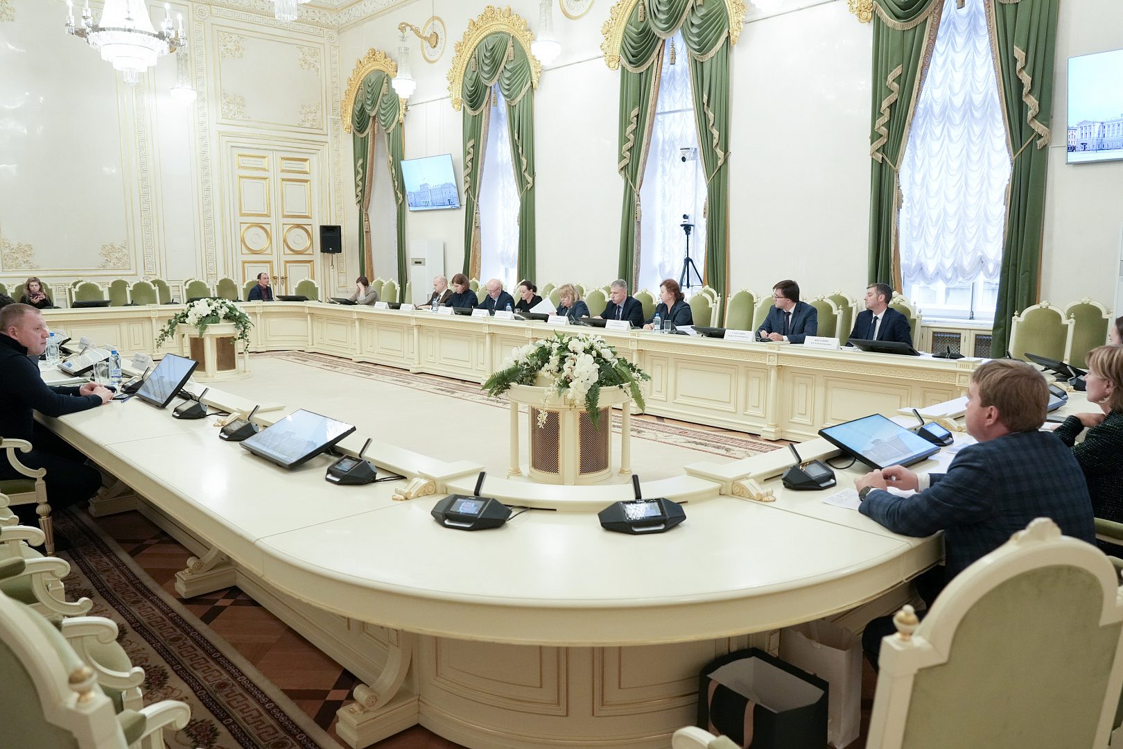 Расходы бюджета на компенсацию ЖКУ отдельным категориям граждан в 2026 году вырастут почти на 900 миллионов рублей