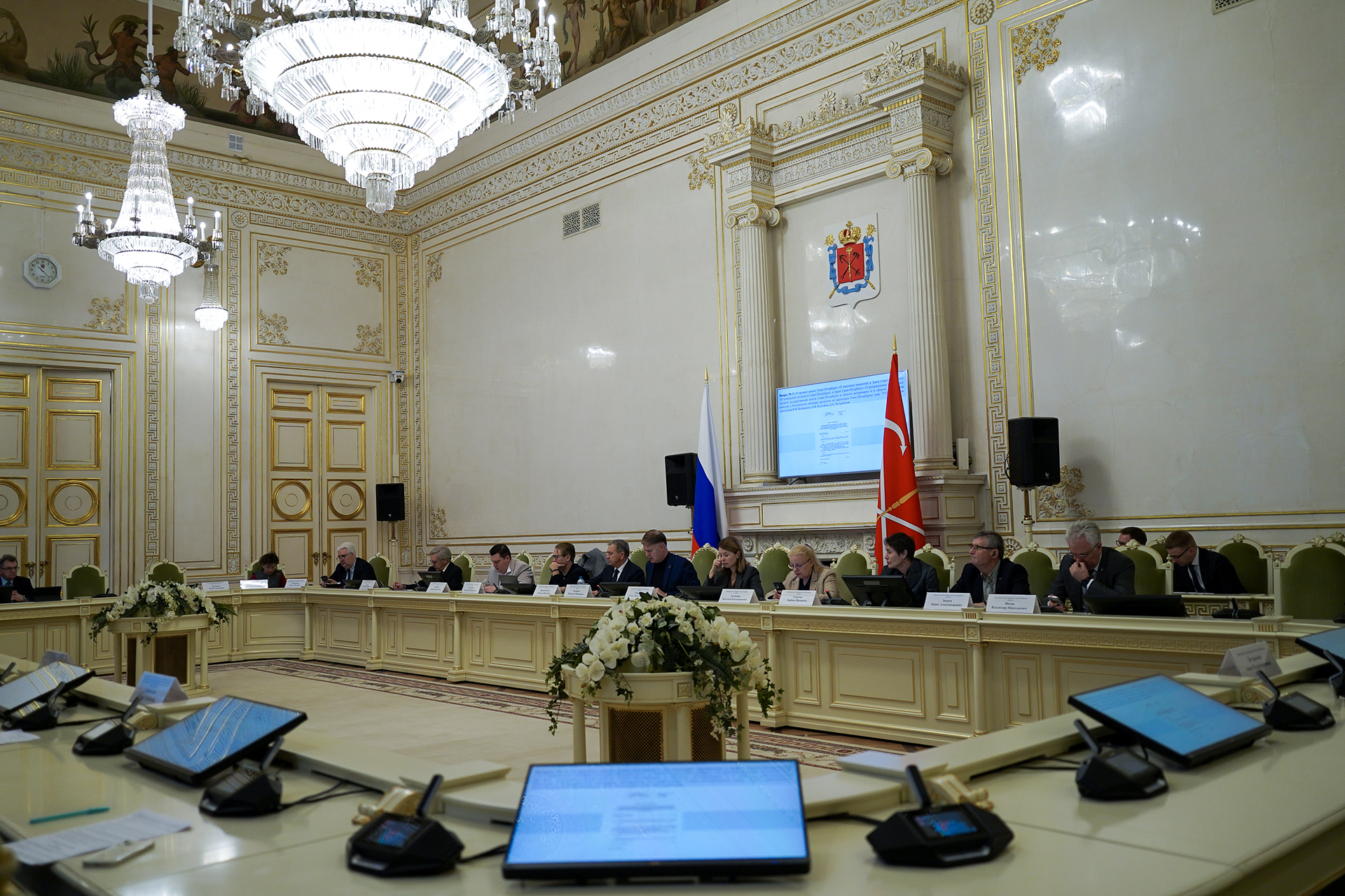 Преимущество зачисления в кадетские классы обсудили в городском Парламенте