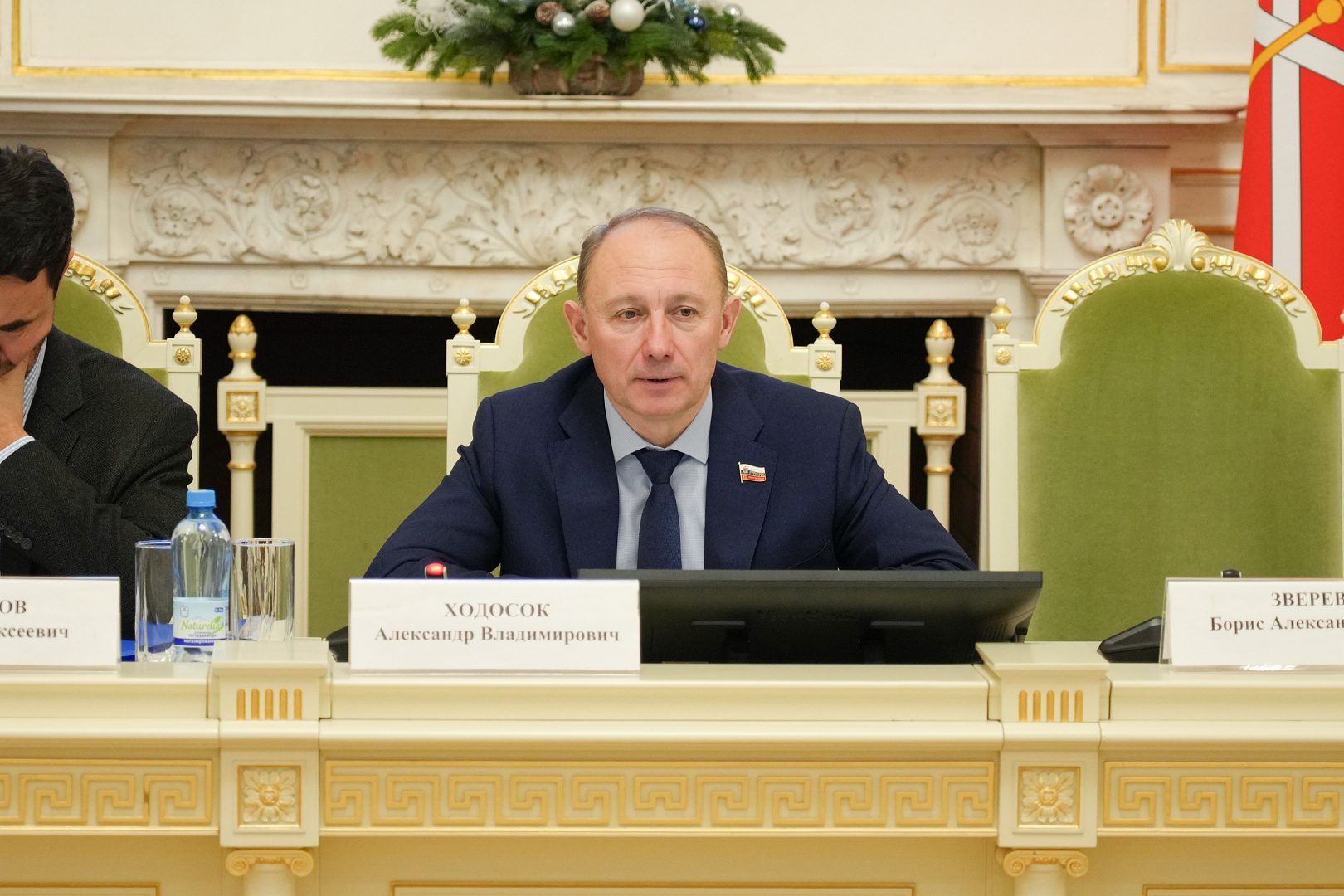 В Законодательном Собрании Петербурга рассмотрен проект поправок в закон о зеленых насаждениях для повышения эффективности благоустройства В Законодательном Собрании Петербурга рассмотрен проект поправок в закон о зеленых насаждениях для повышения эффективности благоустройства