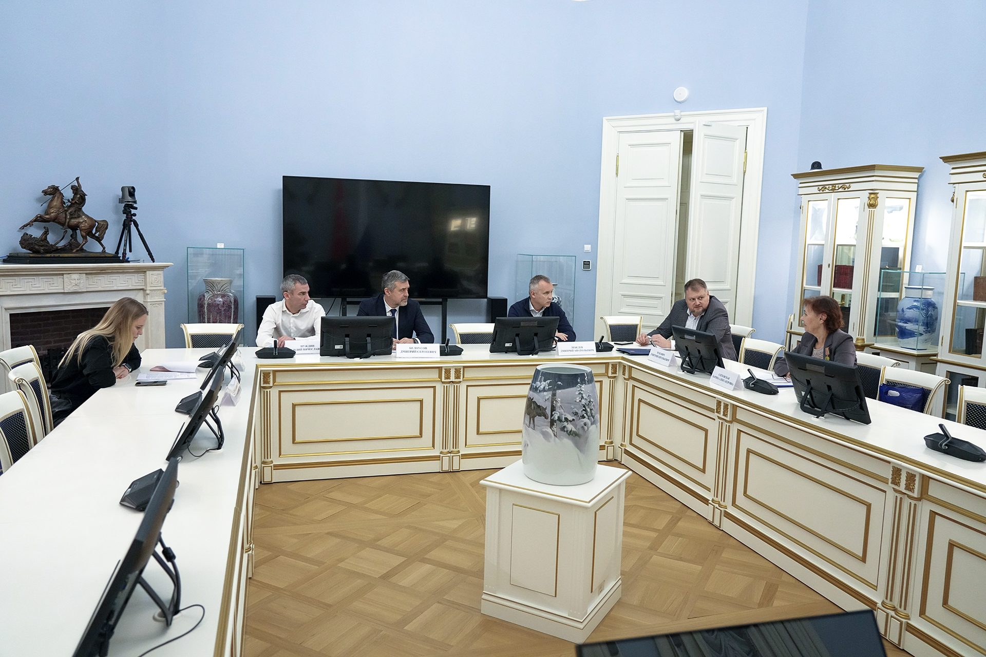 Важная победа для жителей Невского района: Добились справедливых тарифов на электроэнергию!