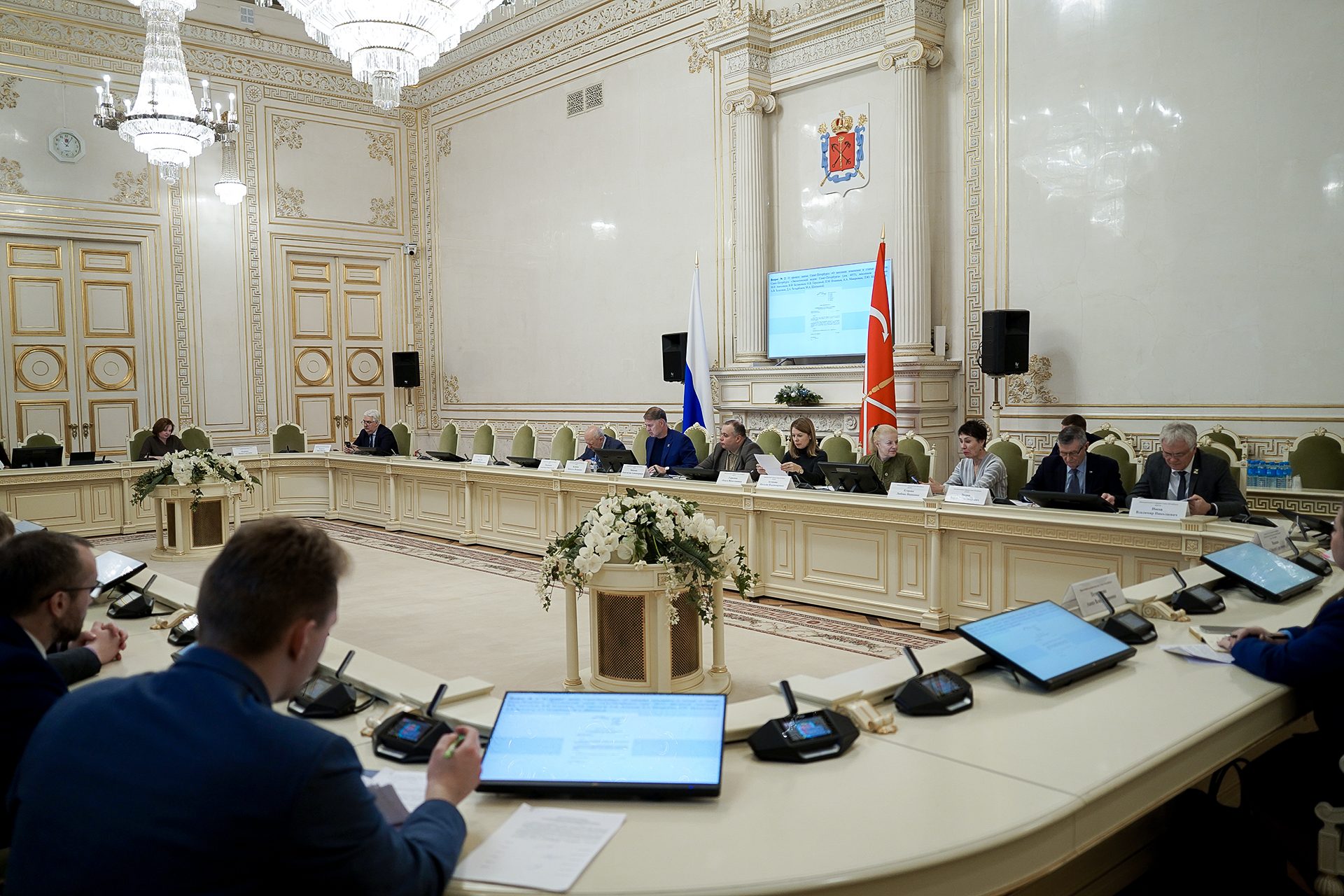 Депутаты предлагают обеспечить государственную поддержку развития технологических компаний города