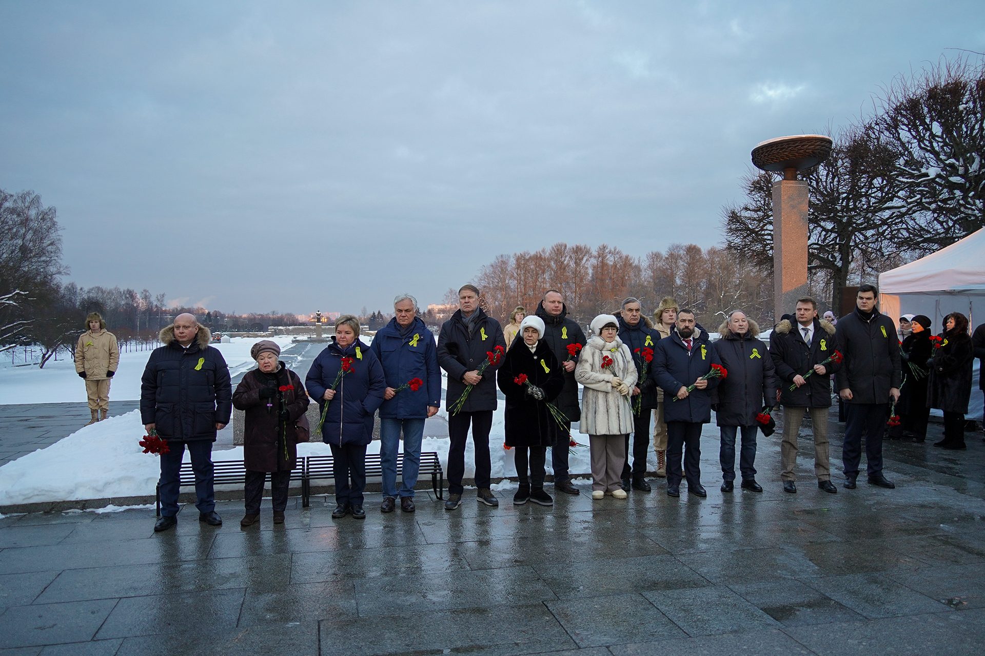 В Калининском районе прошла акция памяти «МЫ ПОМНИМ», посвящённая 83-й годовщине прорыва блокады Ленинграда