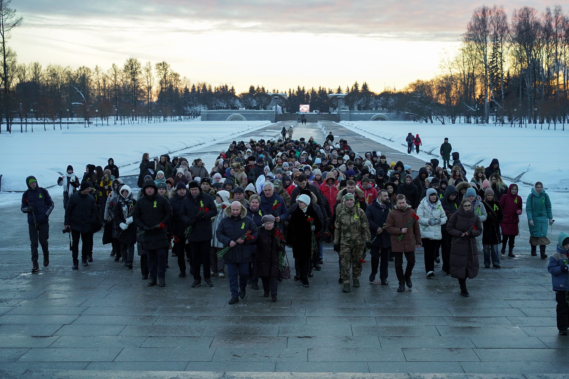 В Калининском районе прошла акция памяти «МЫ ПОМНИМ», посвящённая 83-й годовщине прорыва блокады Ленинграда