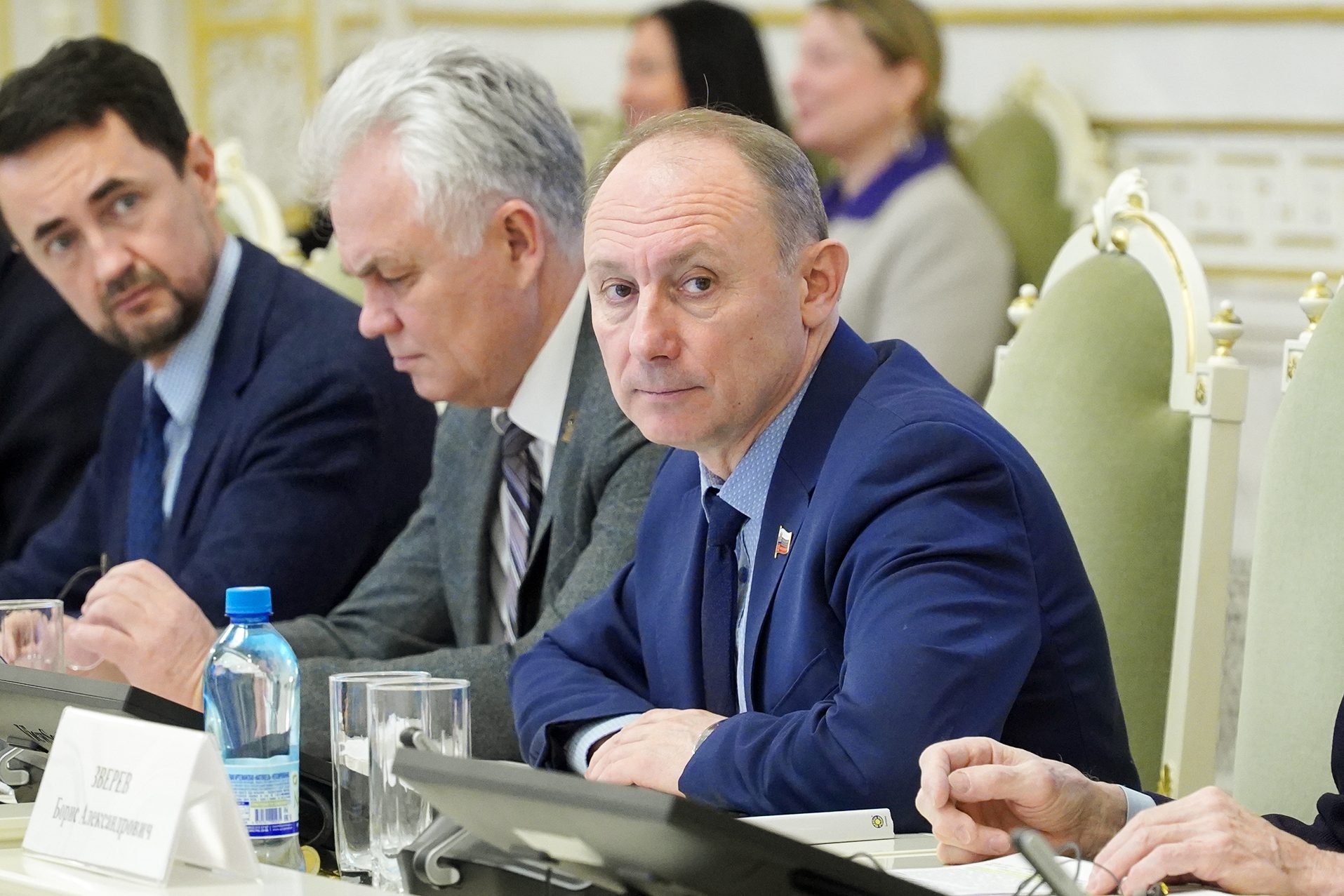 Профильная комиссия Заксобрания направит отрицательный отзыв на федеральный законопроект о бесплатной парковке у социальных объектов Профильная комиссия Заксобрания направит отрицательный отзыв на федеральный законопроект о бесплатной парковке у социальных объектов