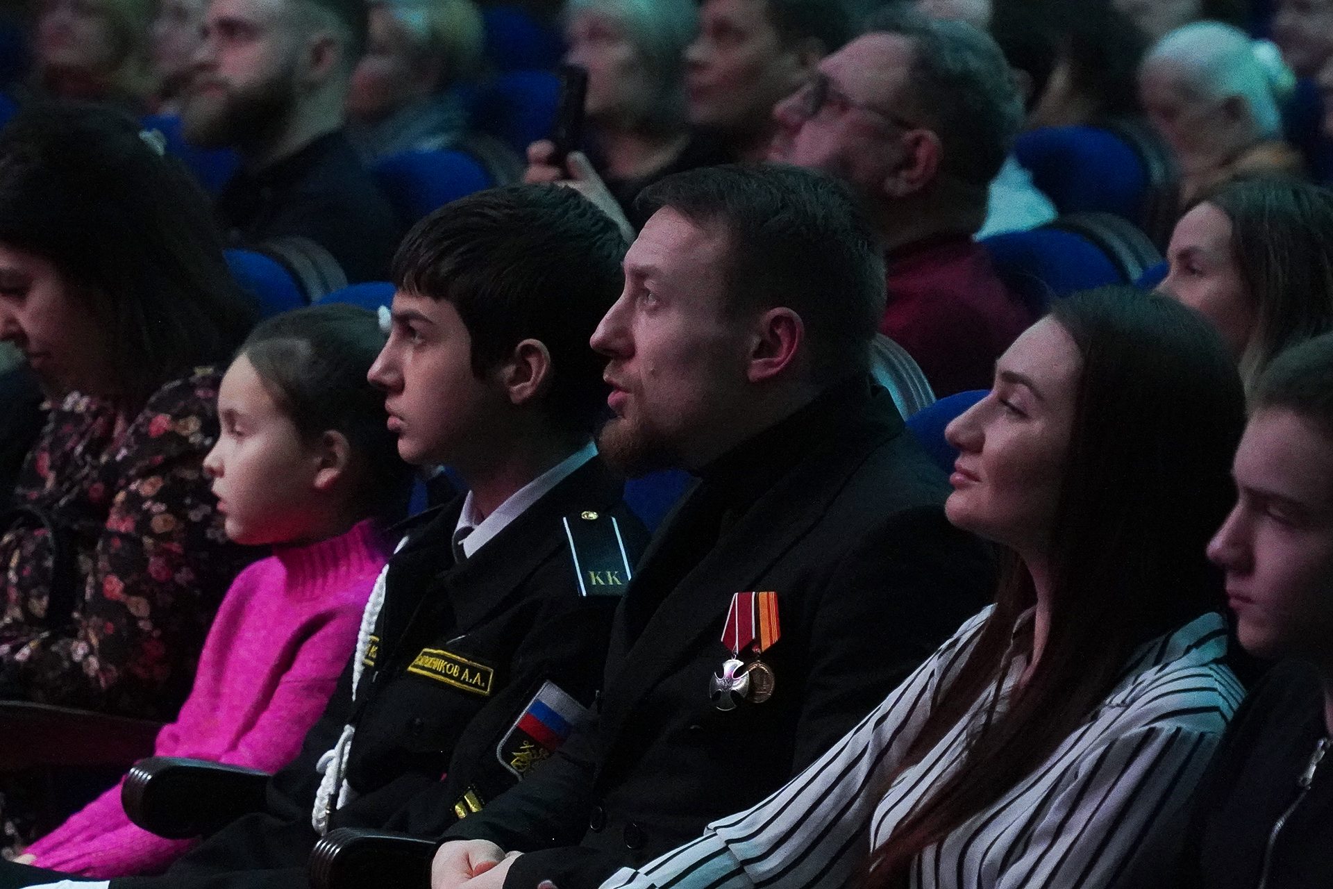 Санкт-Петербург отметил День защитника Отечества концертом в зале «У Финляндского»