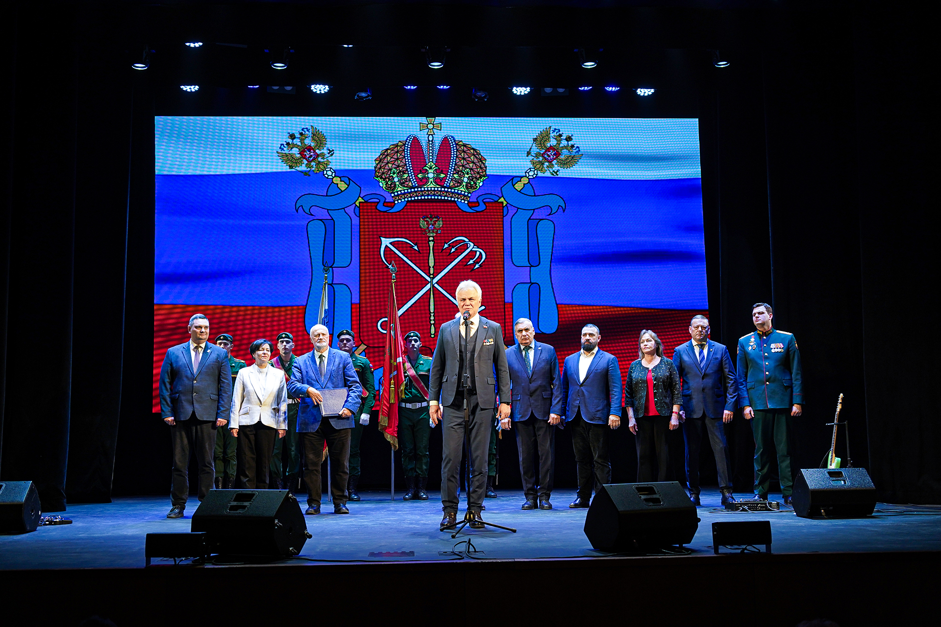 Санкт-Петербург отметил День защитника Отечества концертом в зале «У Финляндского»