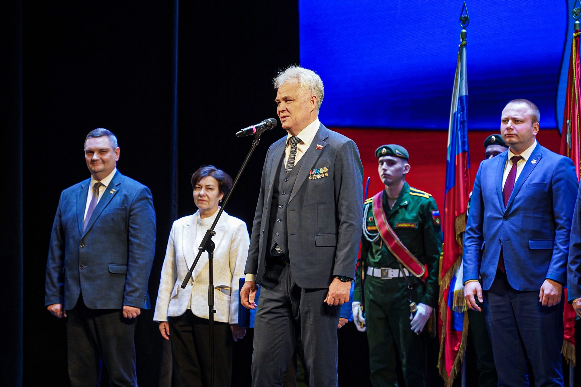 Санкт-Петербург отметил День защитника Отечества концертом в зале «У Финляндского»